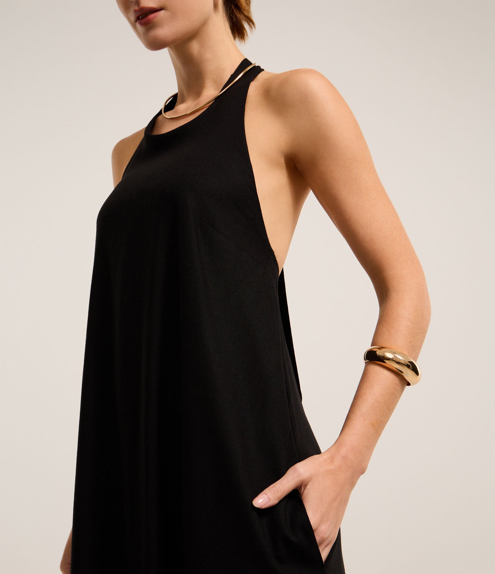 Vestido Longo com Linho e Costas Abertas Preto 3