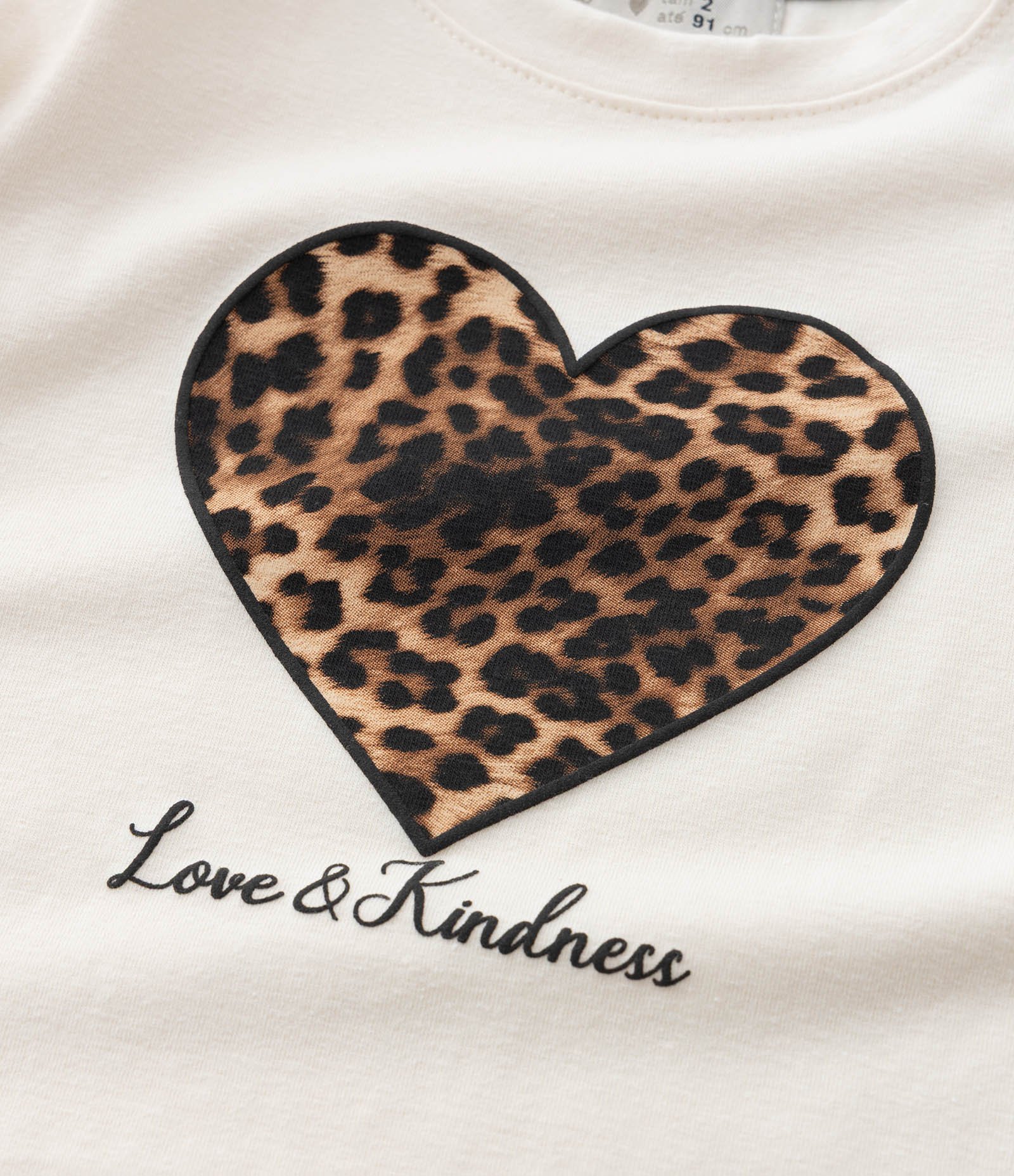 Blusa Infantil com Manga Bufante e Estampa Coração - Tam 1 a 6 Anos Bege 5