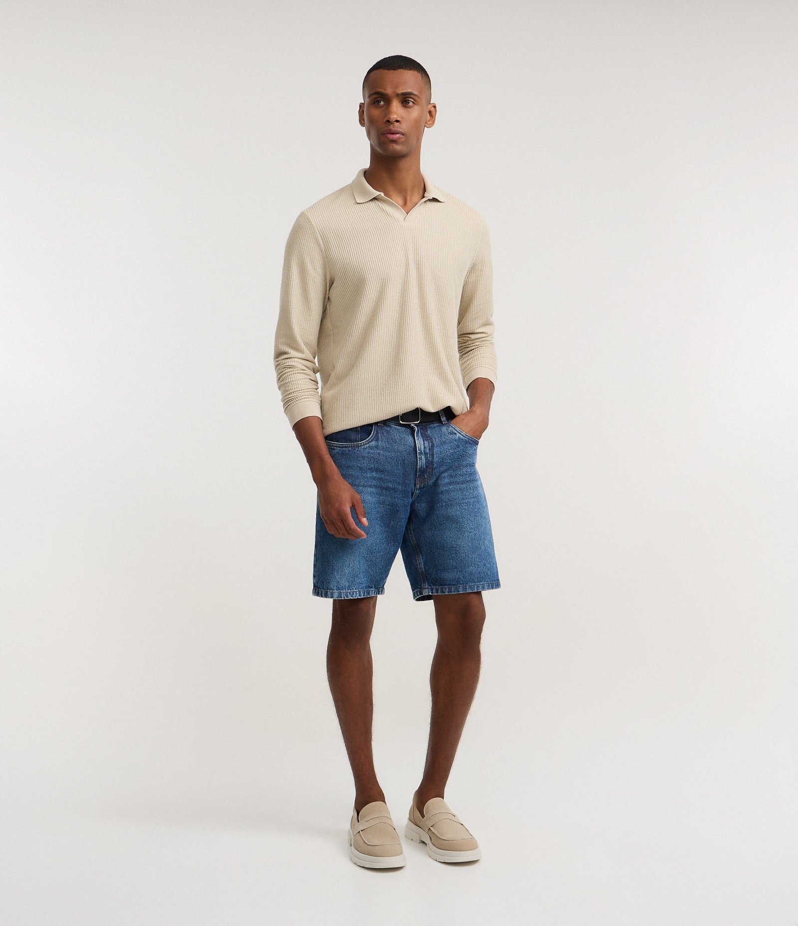 Bermuda Reta em Jeans Azul 2