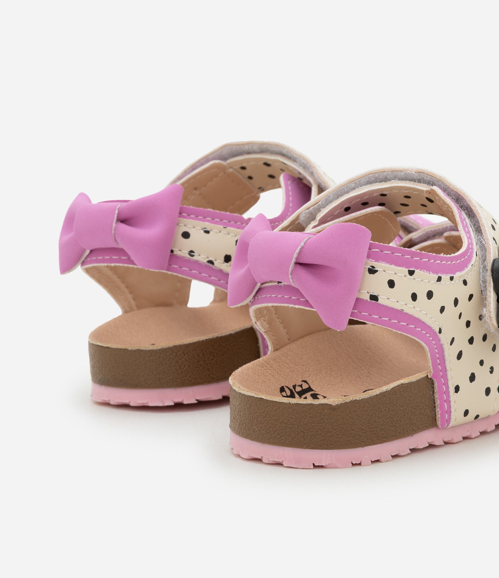 Sandália Infantil com Velcro e Patchs da Minnie - Tam 20 a 27 Rosa 2