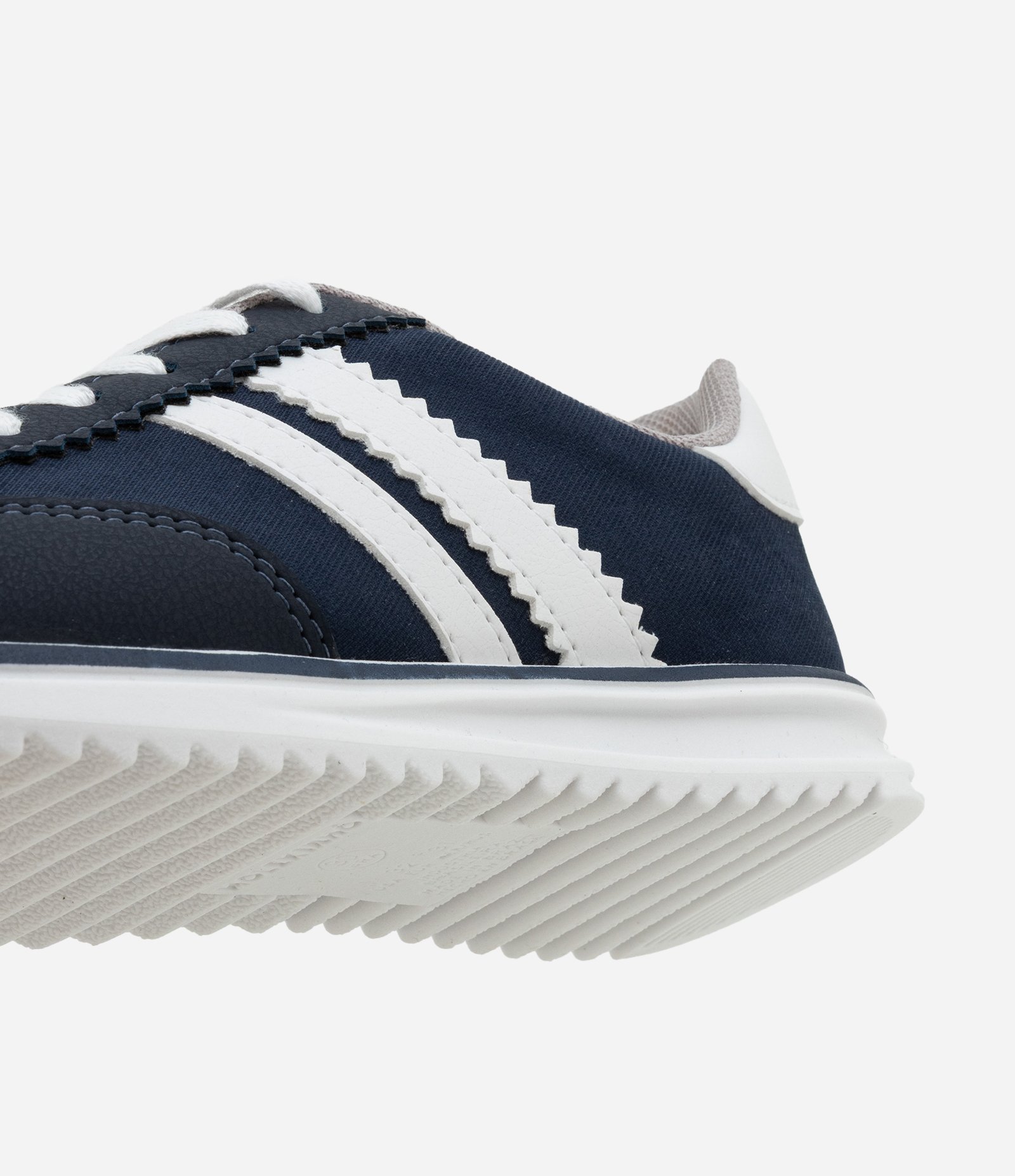 Tênis Infantil com Recorte Contrastantes - Tam 28 ao 34 Azul 2