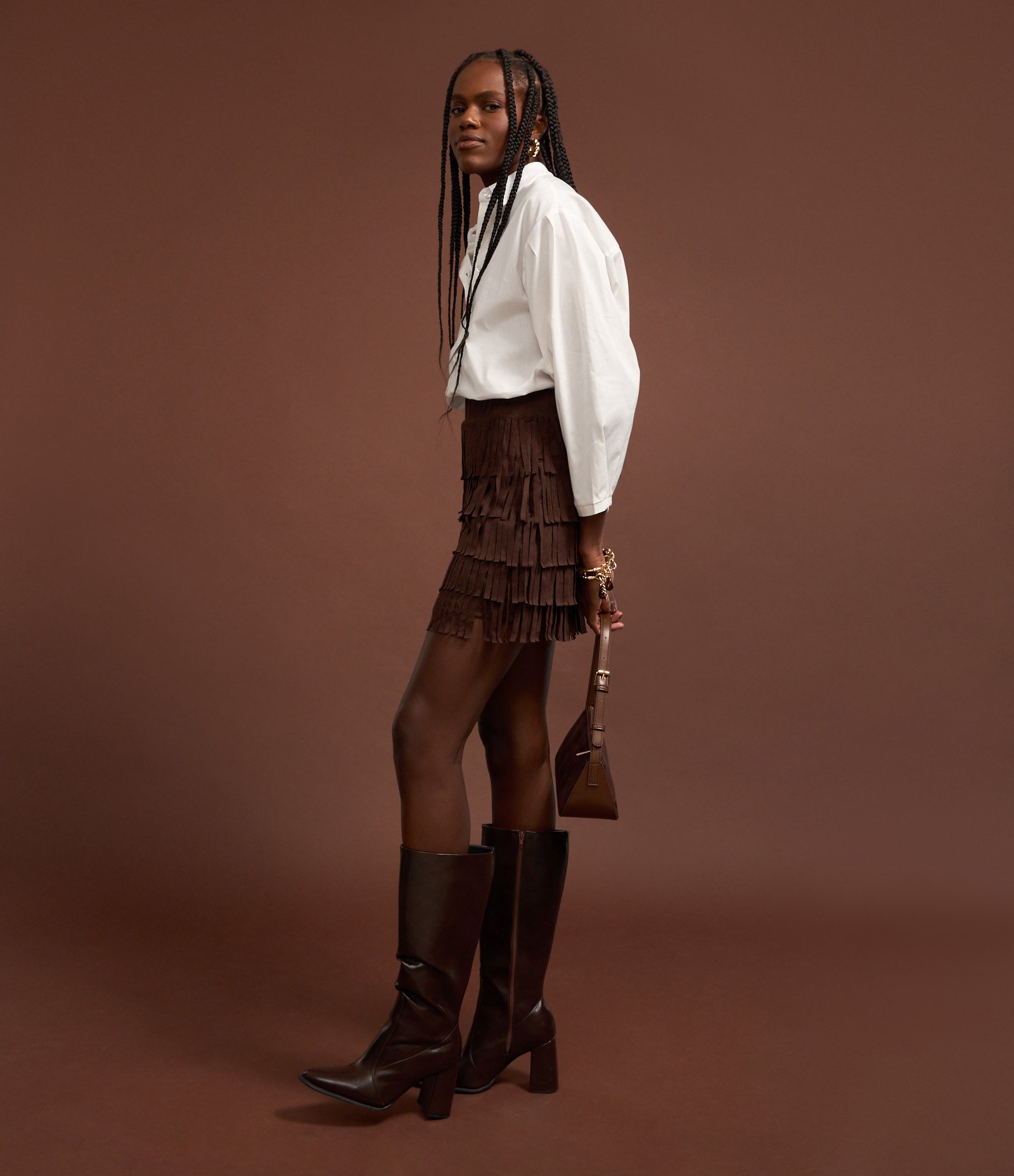 Saia Reta Estilo Folk em Suede com Camadas de Franjas Marrom 5