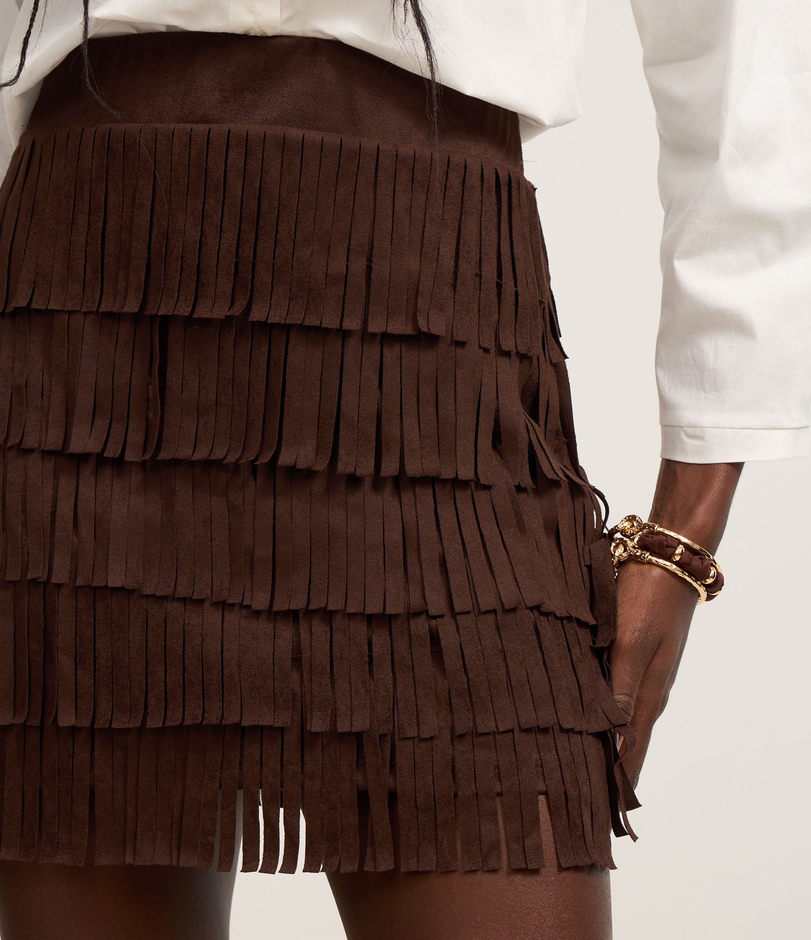 Saia Reta Estilo Folk em Suede com Camadas de Franjas Marrom 4