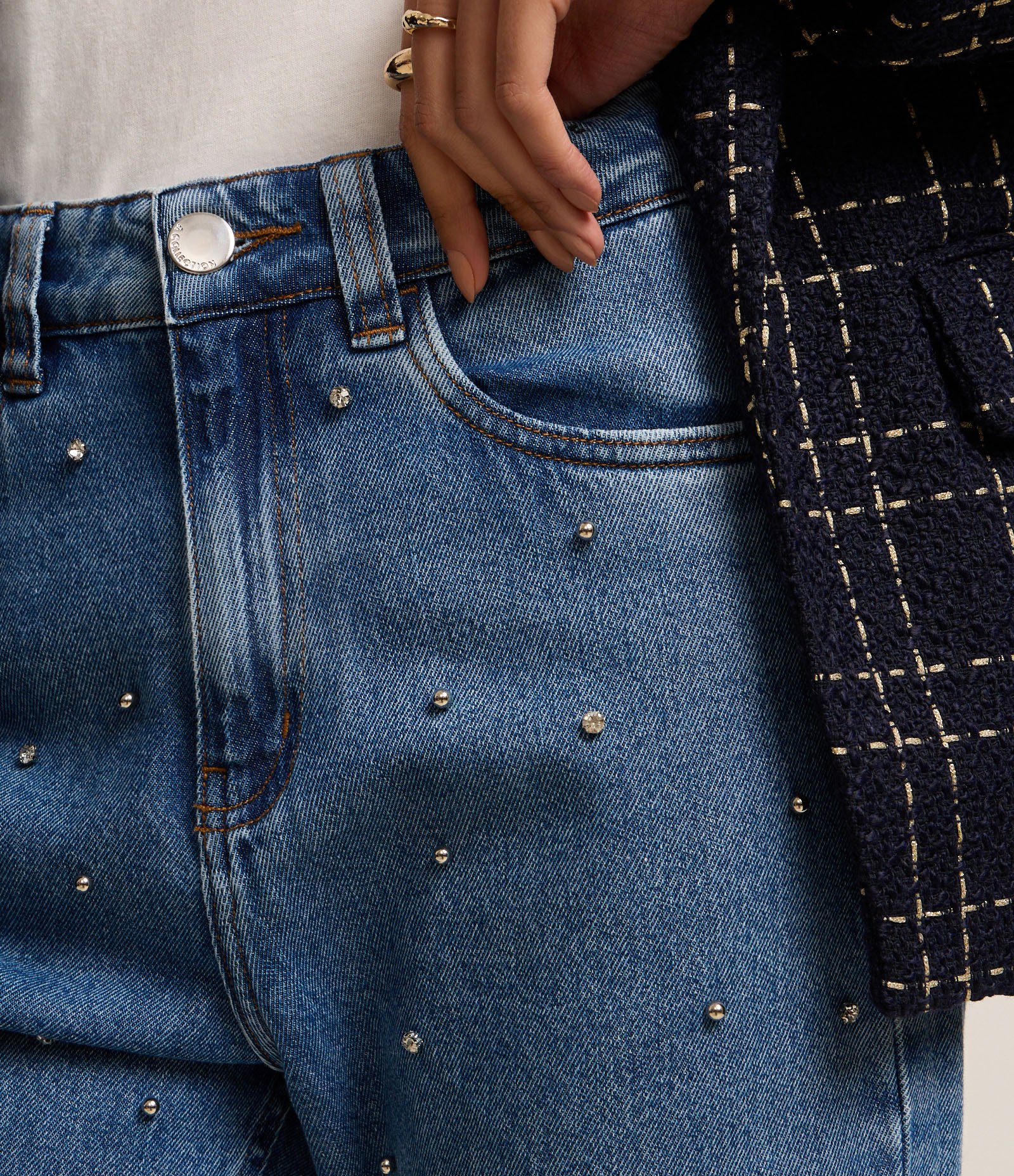 Calça Mom Jeans com Brilhos Aplicados Azul 4