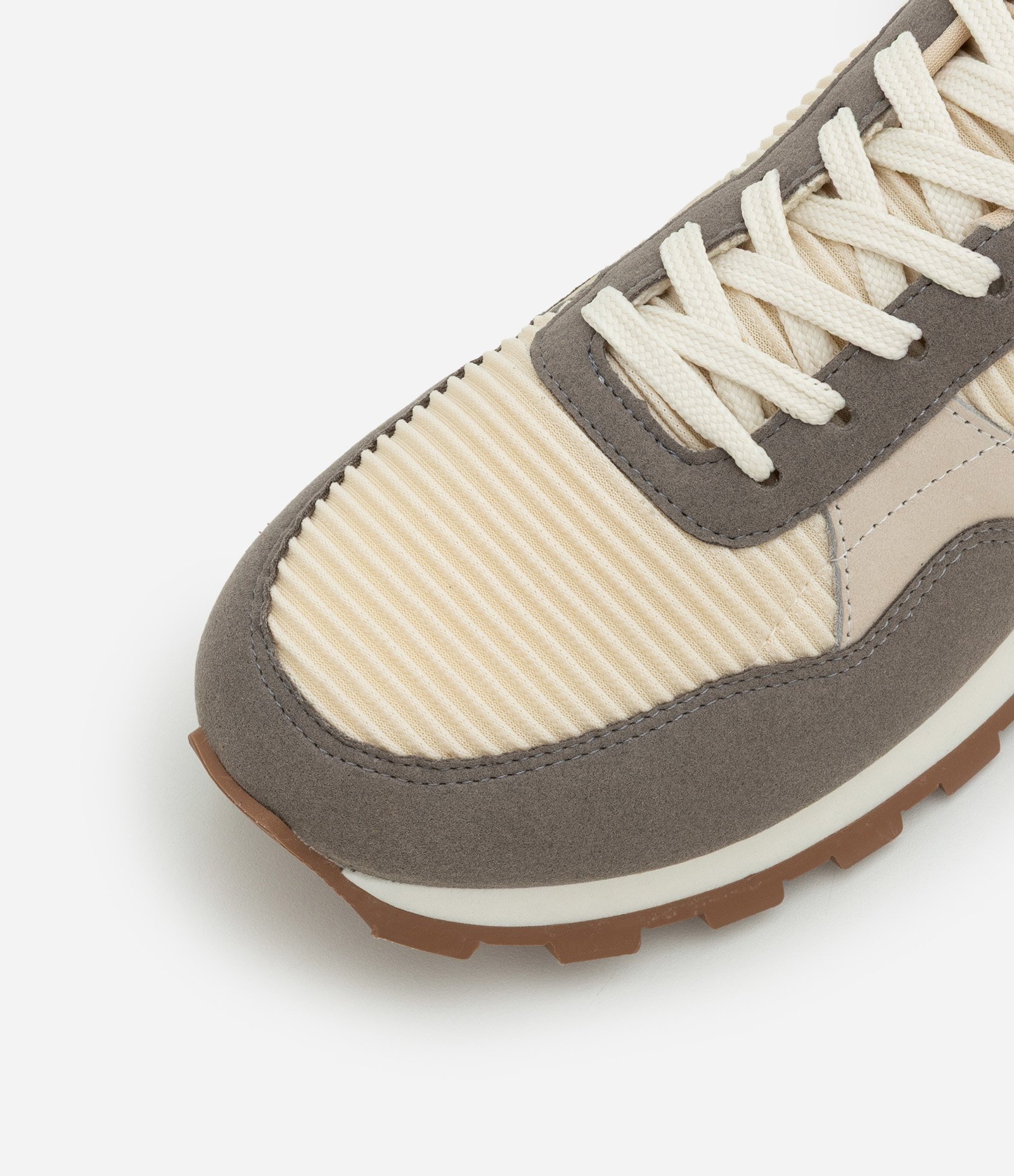 Tênis Jogging em Material Sintético com Textura Bege/Verde/Laranja 3