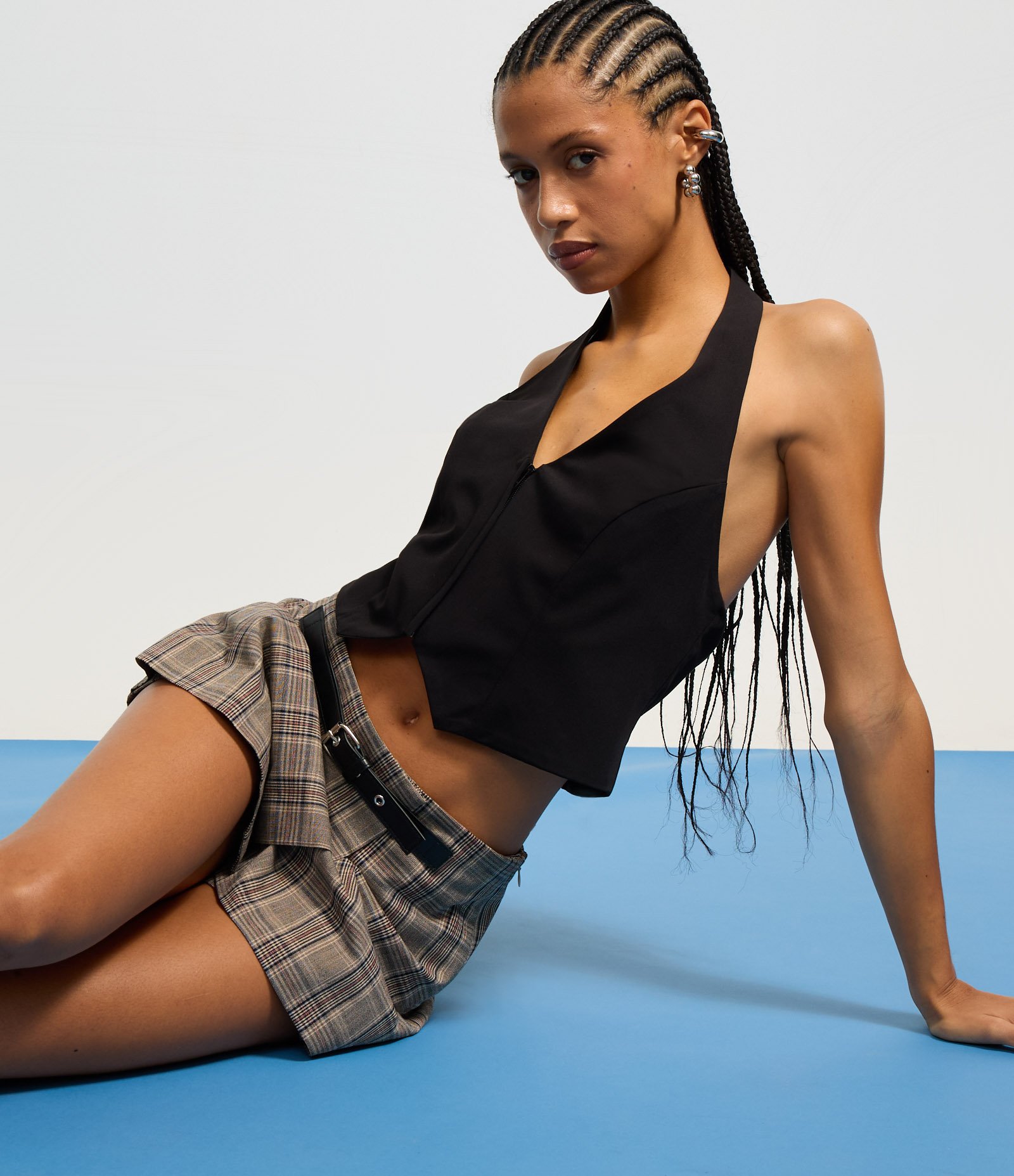 Colete Frente Única Alfaiatado com Amarração nas Costas Preto 5