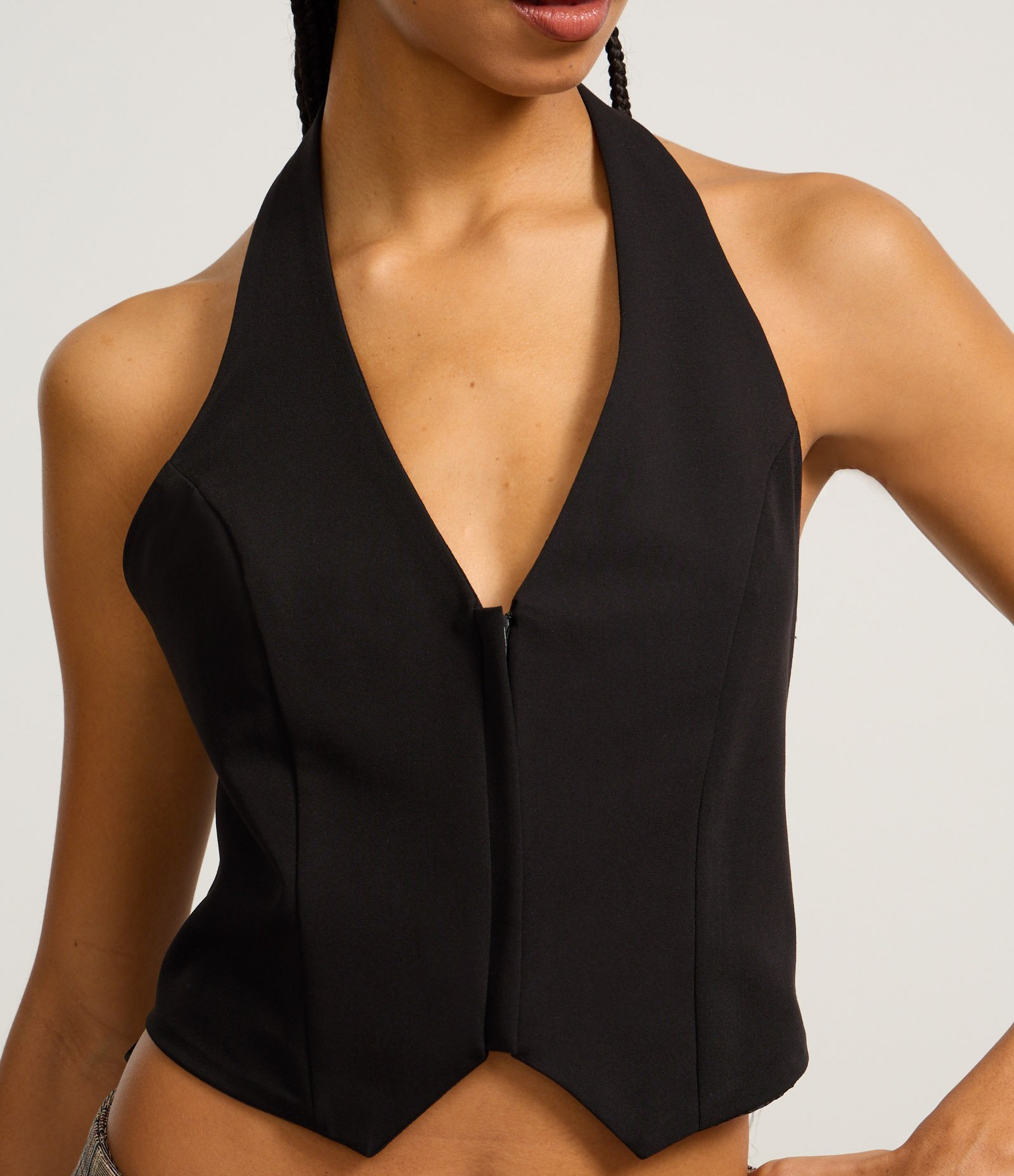 Colete Frente Única Alfaiatado com Amarração nas Costas Preto 3