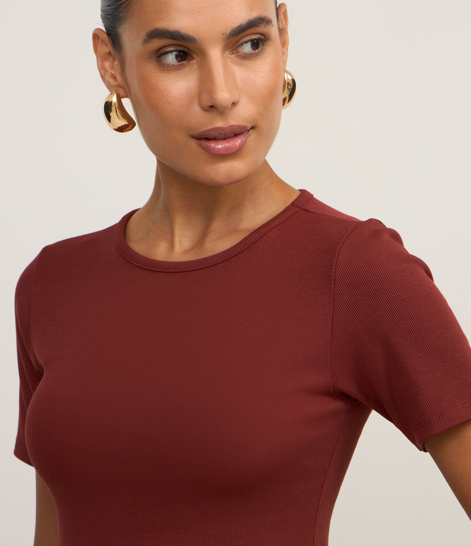 Blusa Peplum em Ribana com Babado na Barra Marrom 3