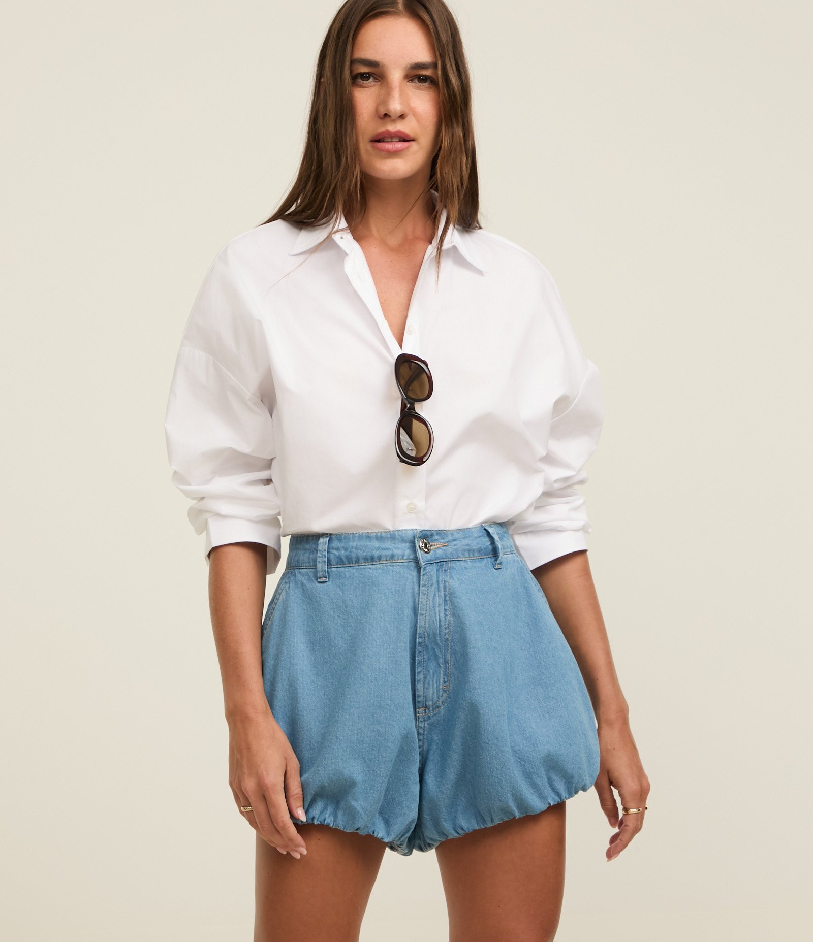 Short Balonê em Jeans com Bolso Faca Azul 3