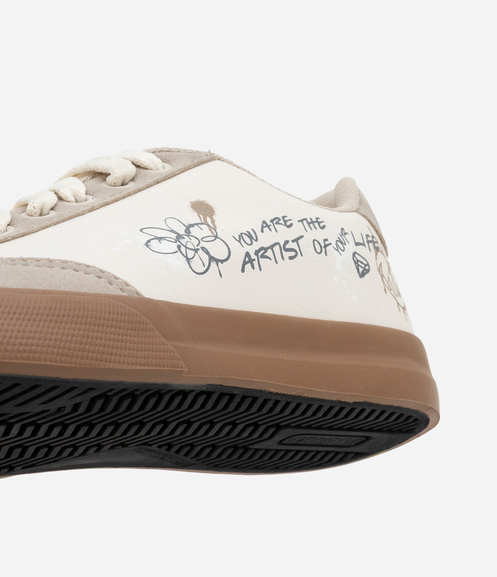 Tênis Infantil com Recortes e Estampa Grafitada - Tam 28 a 34 Bege 2