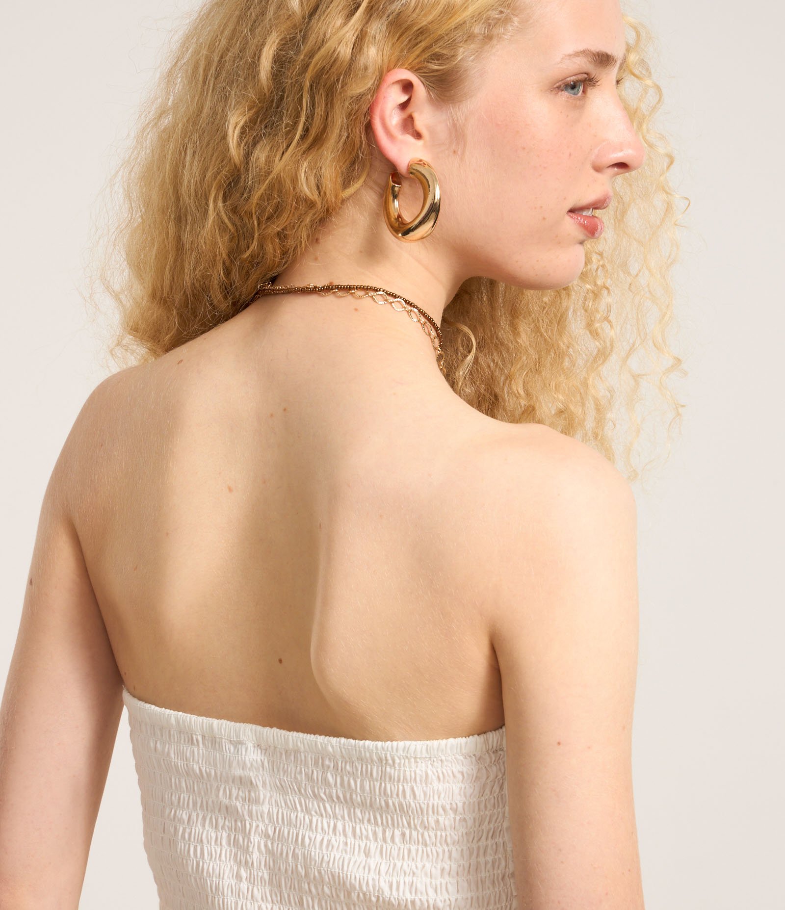 Blusa Cropped Sem Alças com Aplicação de Miçangas Off White 5