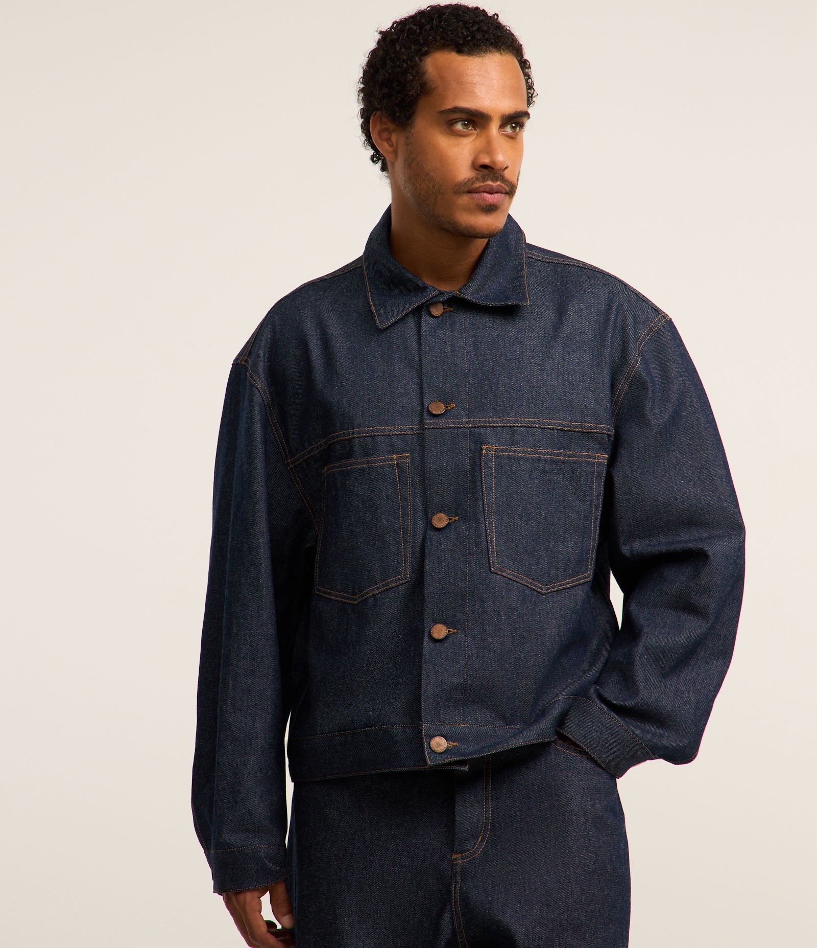 Jaqueta em Jeans com Gola Colarinho e Bolsos Azul 1