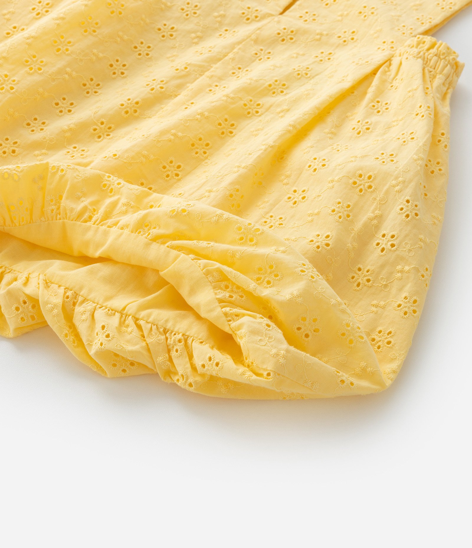 Vestido Balonê Infantil em Laise Texturizado - Tam 1 a 6 Anos Amarelo 5