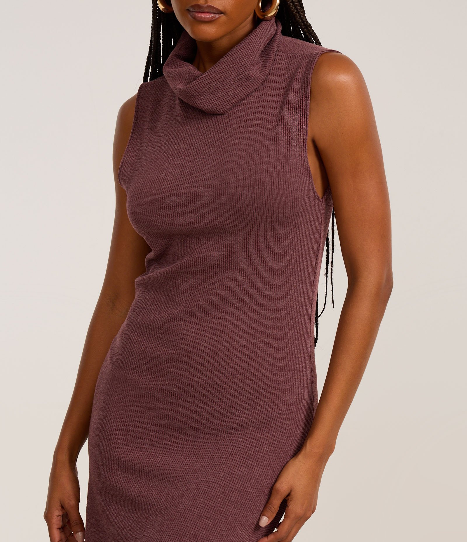 Vestido Long Midi em Anaruga com Gola Alta Marrom Avermelhado 4