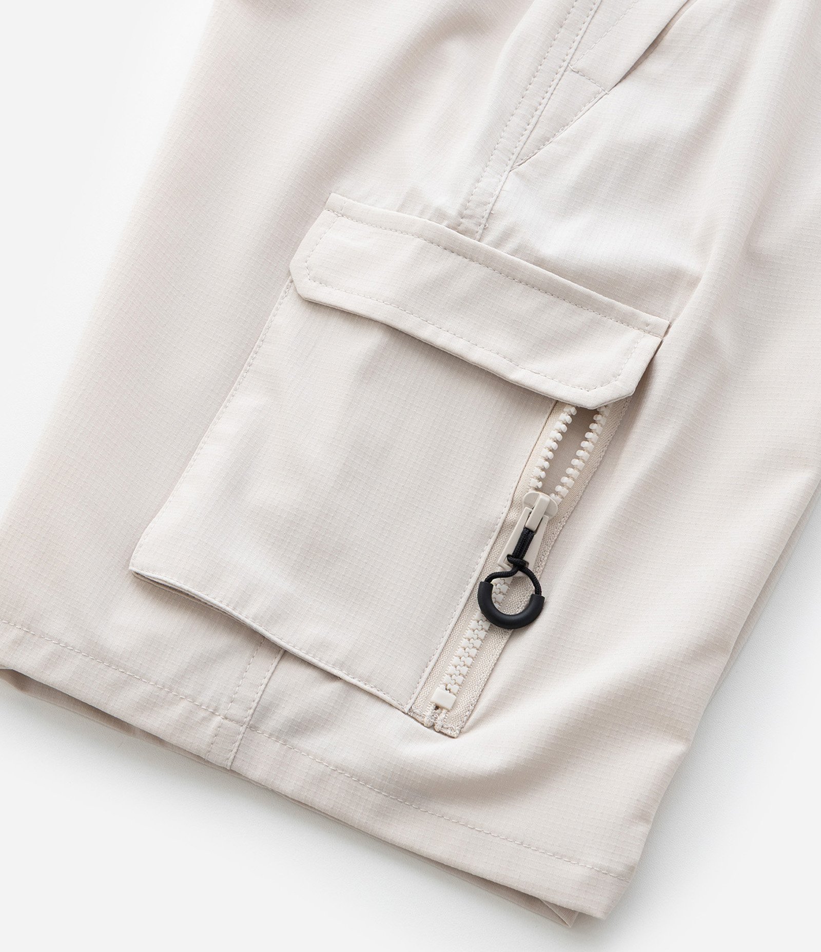 Bermuda Infantil em Microfibra com Bolsos Cargo - Tam 5 a 14 Anos Bege 8