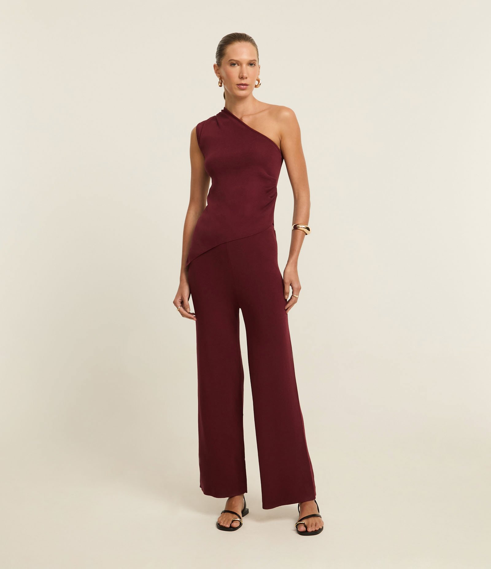 Calça Reta em Tricô com Elástico no Cós Bordô 1