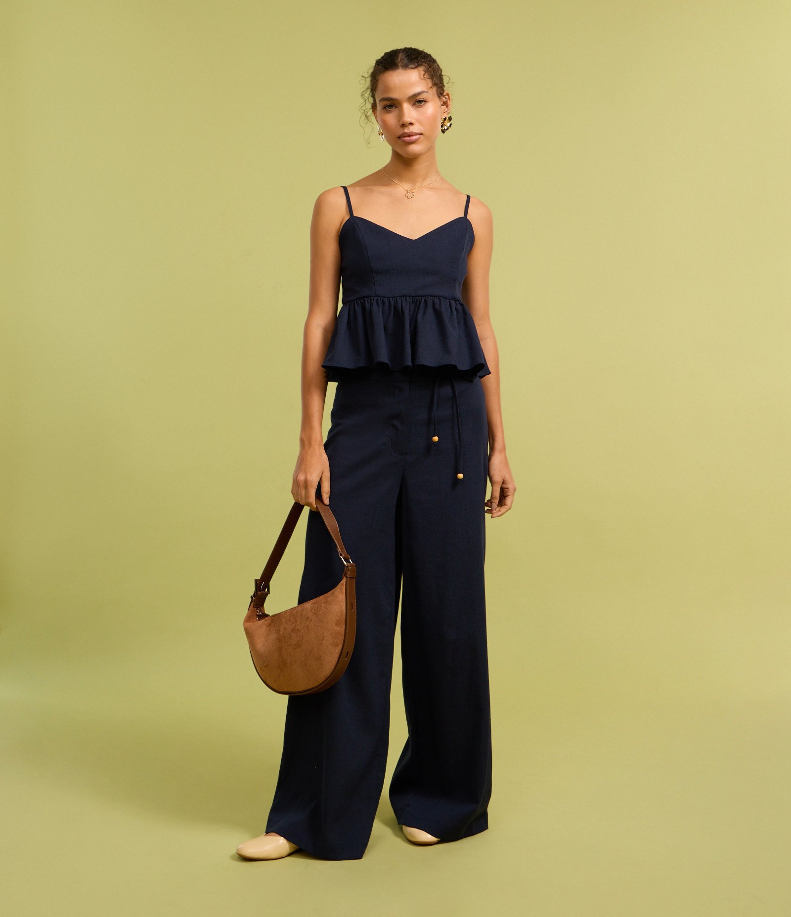 Calça Reta em Viscose e Linho com Amarração Lateral Azul Escuro 5