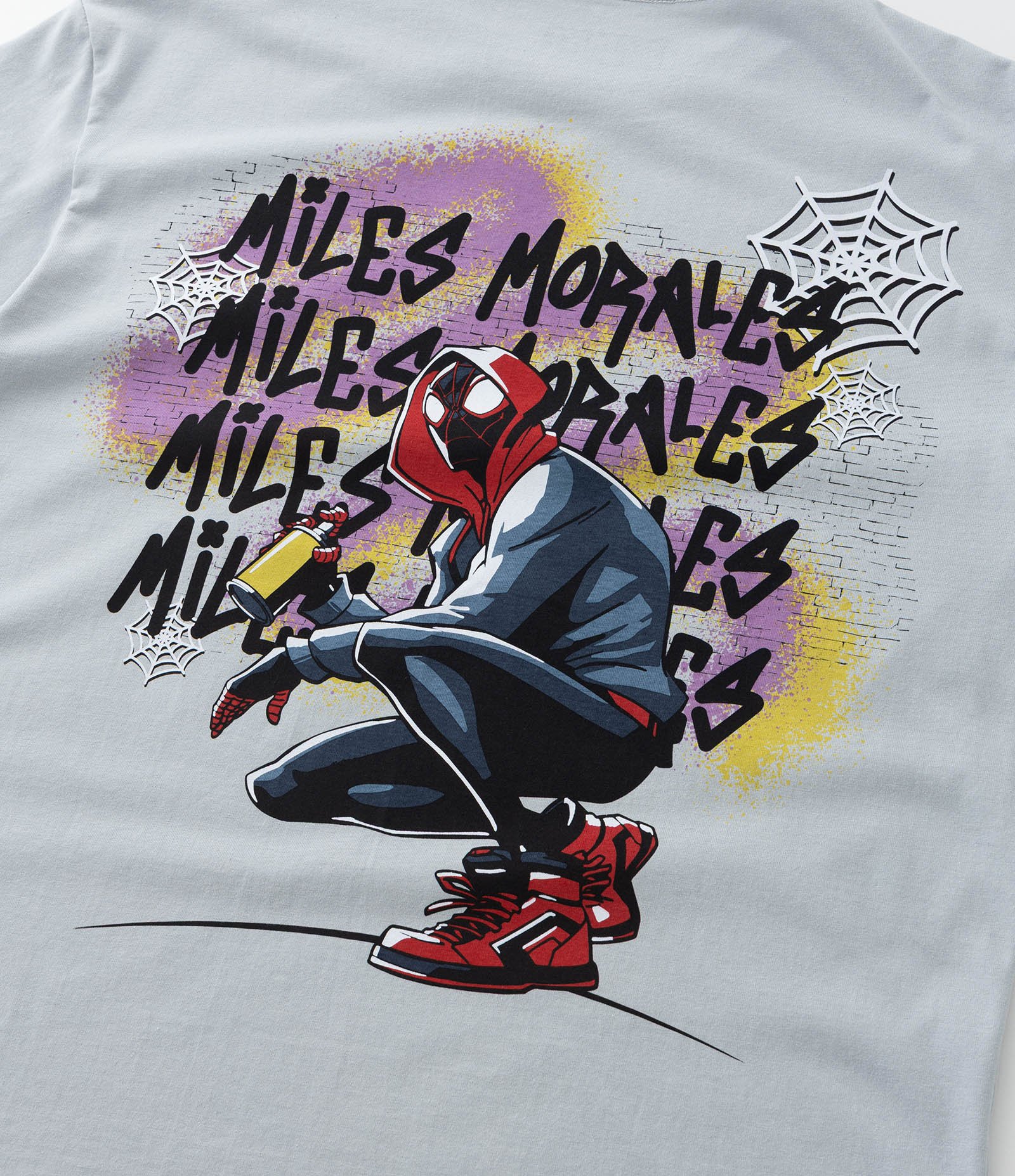Camiseta Infantil com Estampa Frente e Costas Homem-Aranha - Tam 5 a 14 Anos Cinza 5