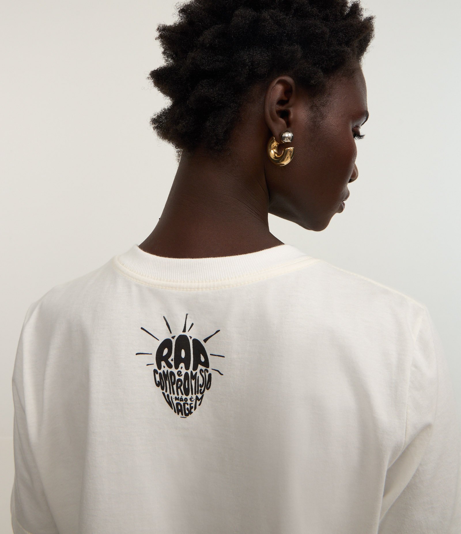 Camiseta T-shirt Sabotage em Algodão Branco 4