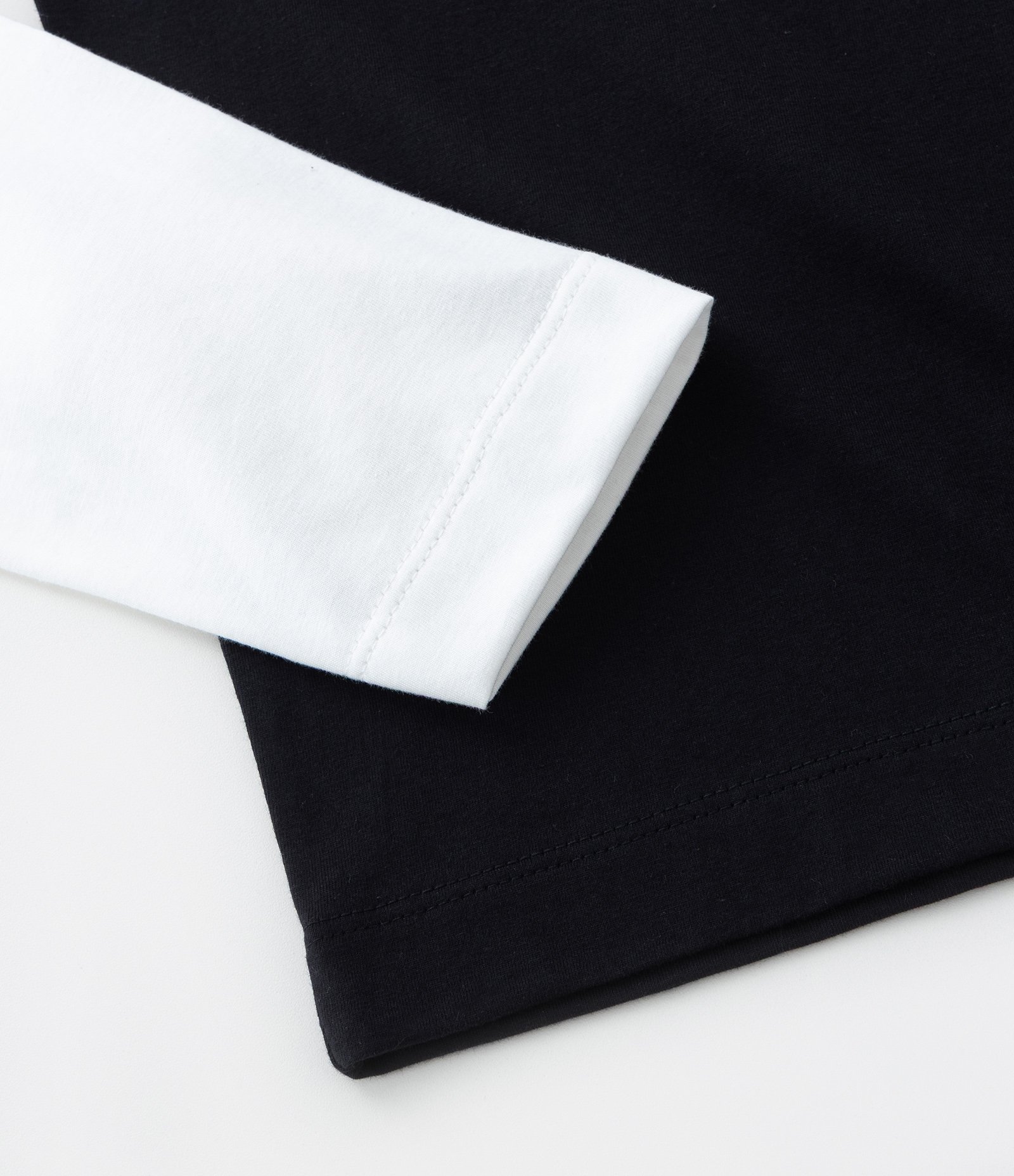 Camiseta Infantil com Estampa Lettering Frente e Costas - Tam 5 a 14 Anos Preto 4