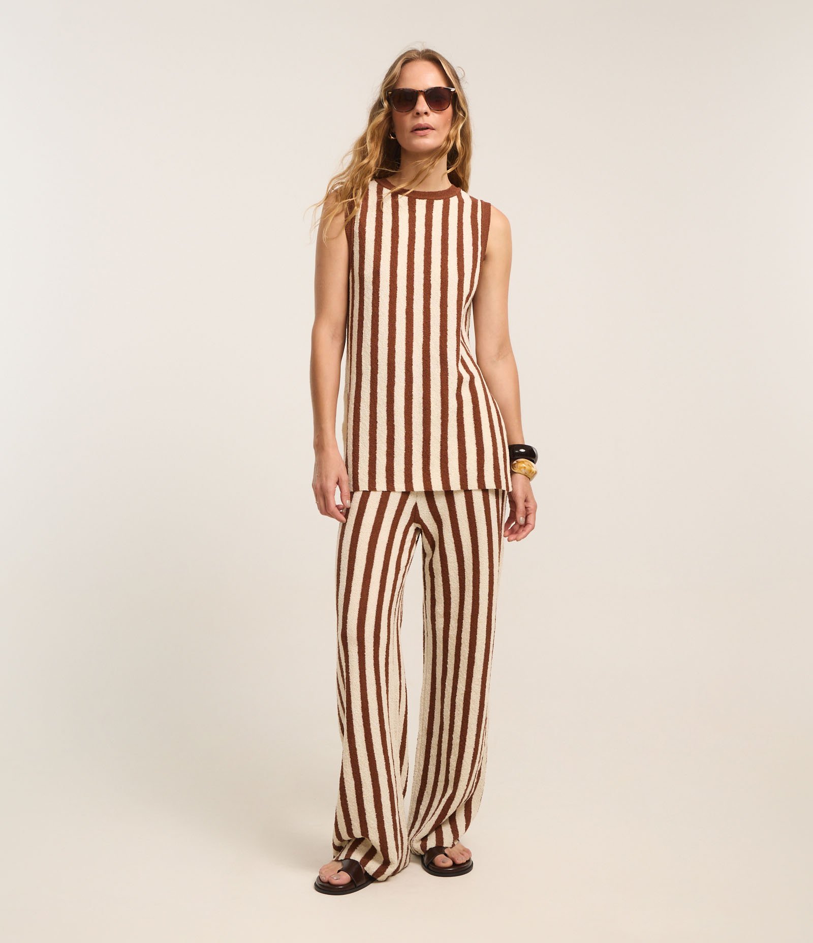 Blusa em Tricô com Gola Redonda e Listras Bicolor 5