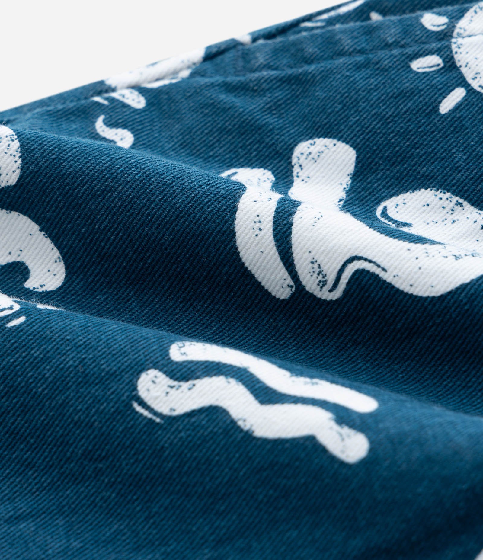 Bermuda Infantil em Sarja com Estampa de Fundo do Mar - Tam 1 a 6 Anos Azul 3