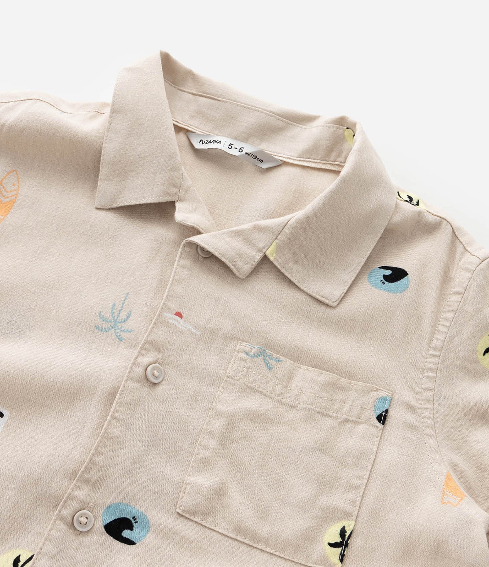 Camisa Infantil com Estampa Mini Ícones - Tam 5 a 14 Anos Bege 5
