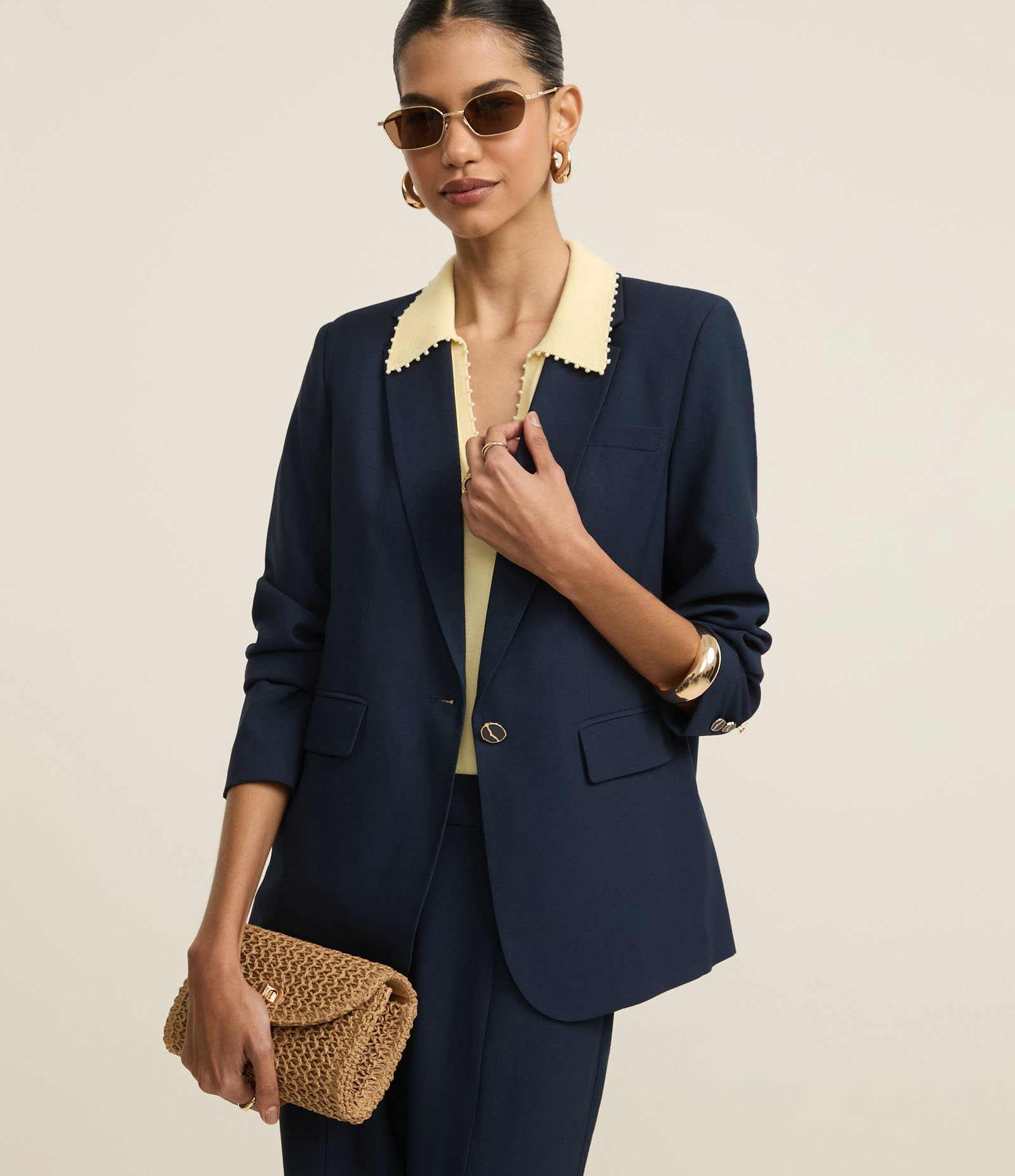 Blazer Comfort Alfaiatado com Botão Diferenciado e Lapelas Azul Marinho 1