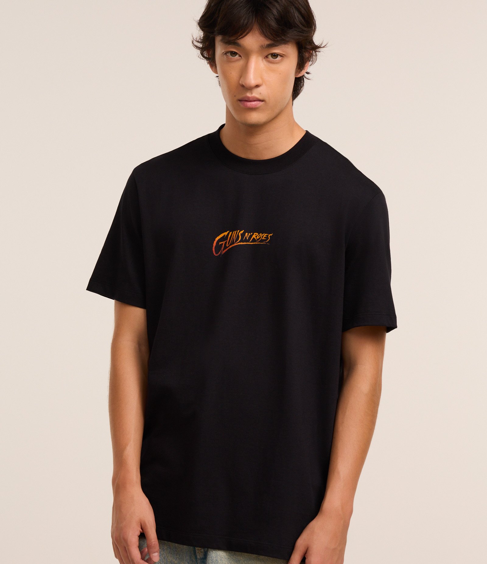 Camiseta Comfort em Algodão Guns N' Roses Caveira Skatista Preto 1