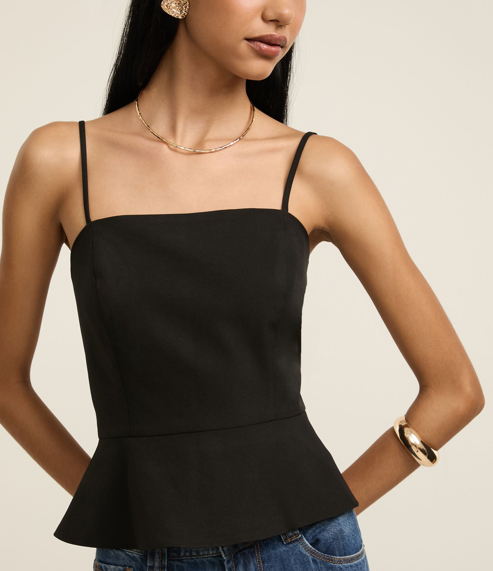 Blusa Peplum Alfaiatada em Twill com Alcinhas Preto 3