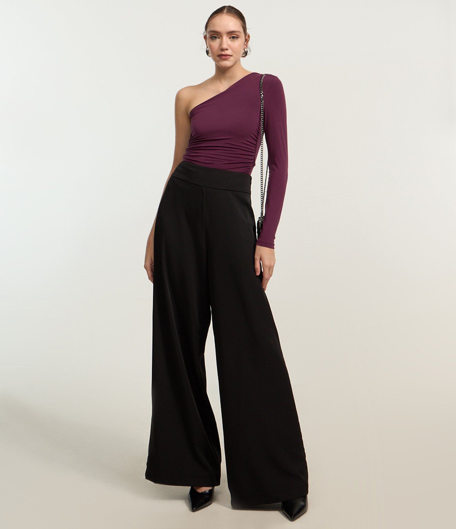 Body com Um Ombro Só e Drapeados Laterais Roxo 2