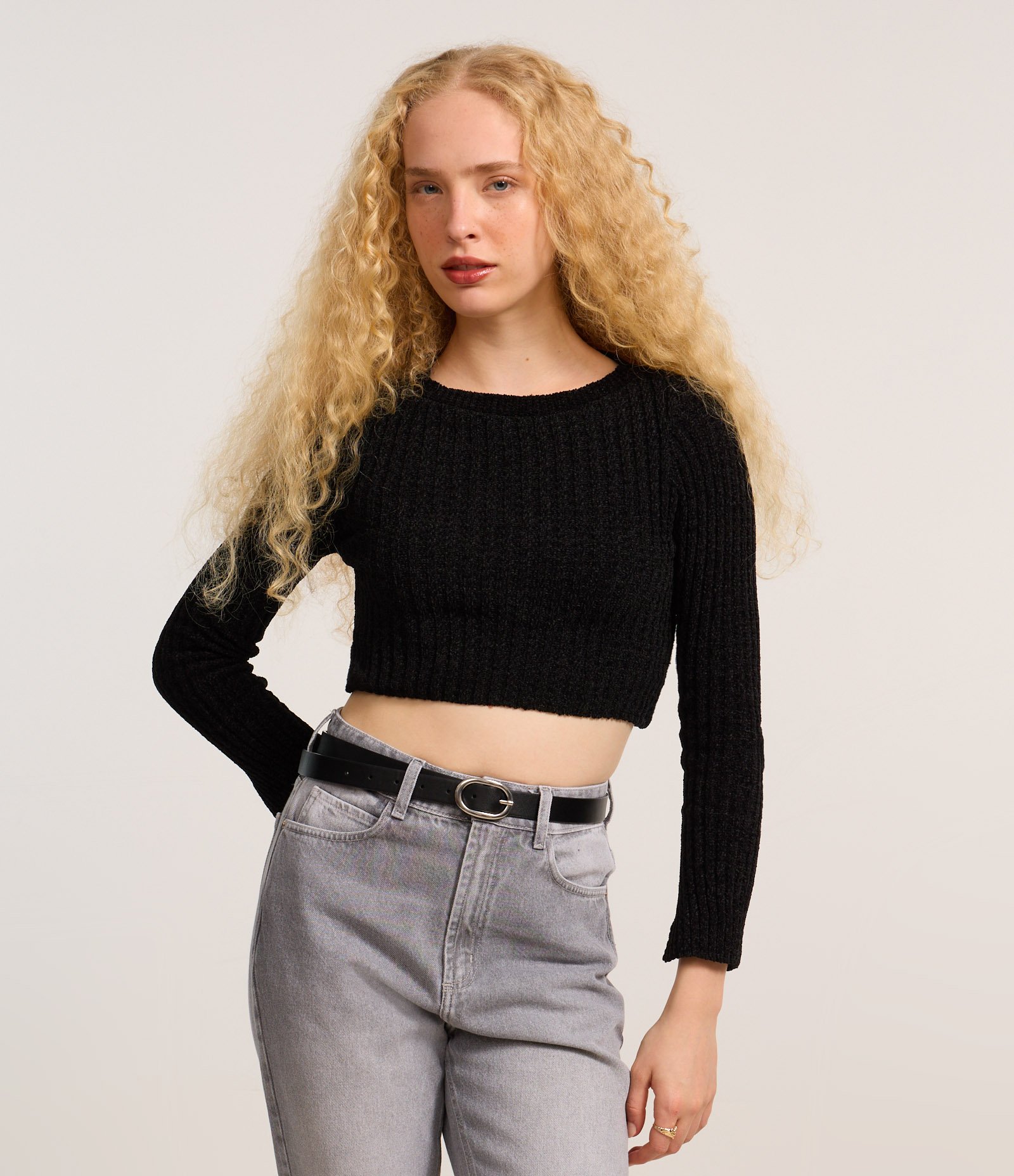 Blusa Cropped Texturizada em Tricô Chenille Preto 1
