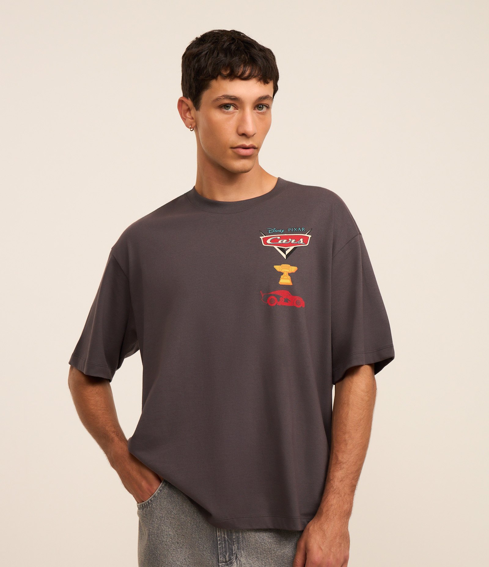 Camiseta Boxy em Algodão com Estampa do Relâmpago Mc Queen Cinza 4