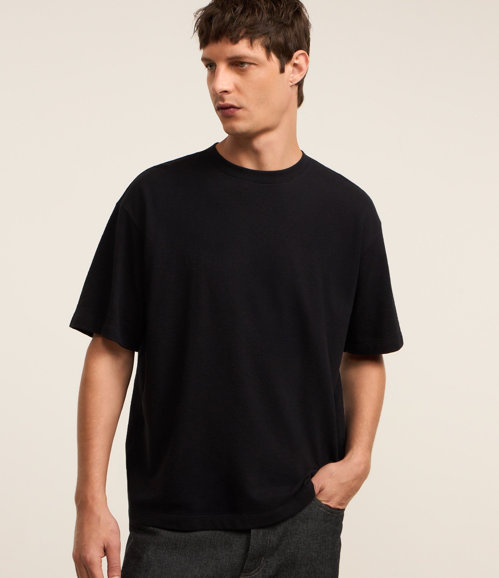 Camiseta Boxy em Algodão Texturizada Preto 1