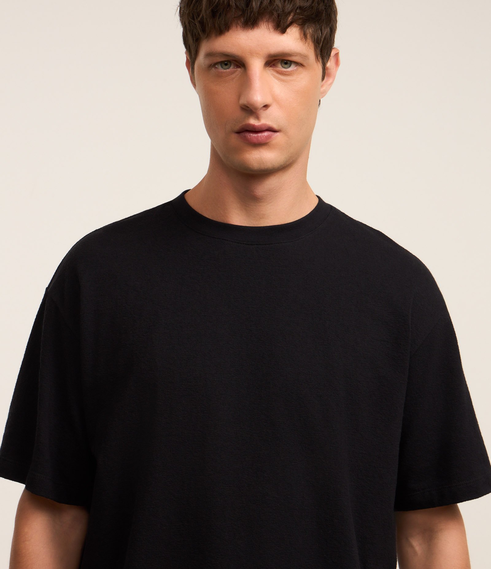 Camiseta Boxy em Algodão Texturizada Preto 4