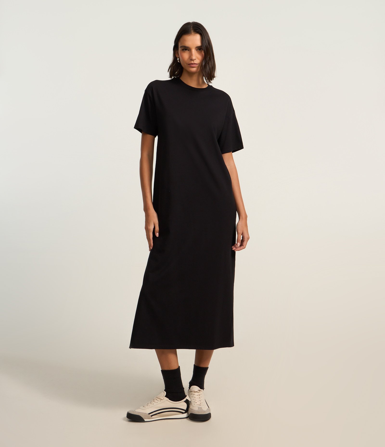 Vestido T-Shirt Midi em Algodão com Fenda Preto 2
