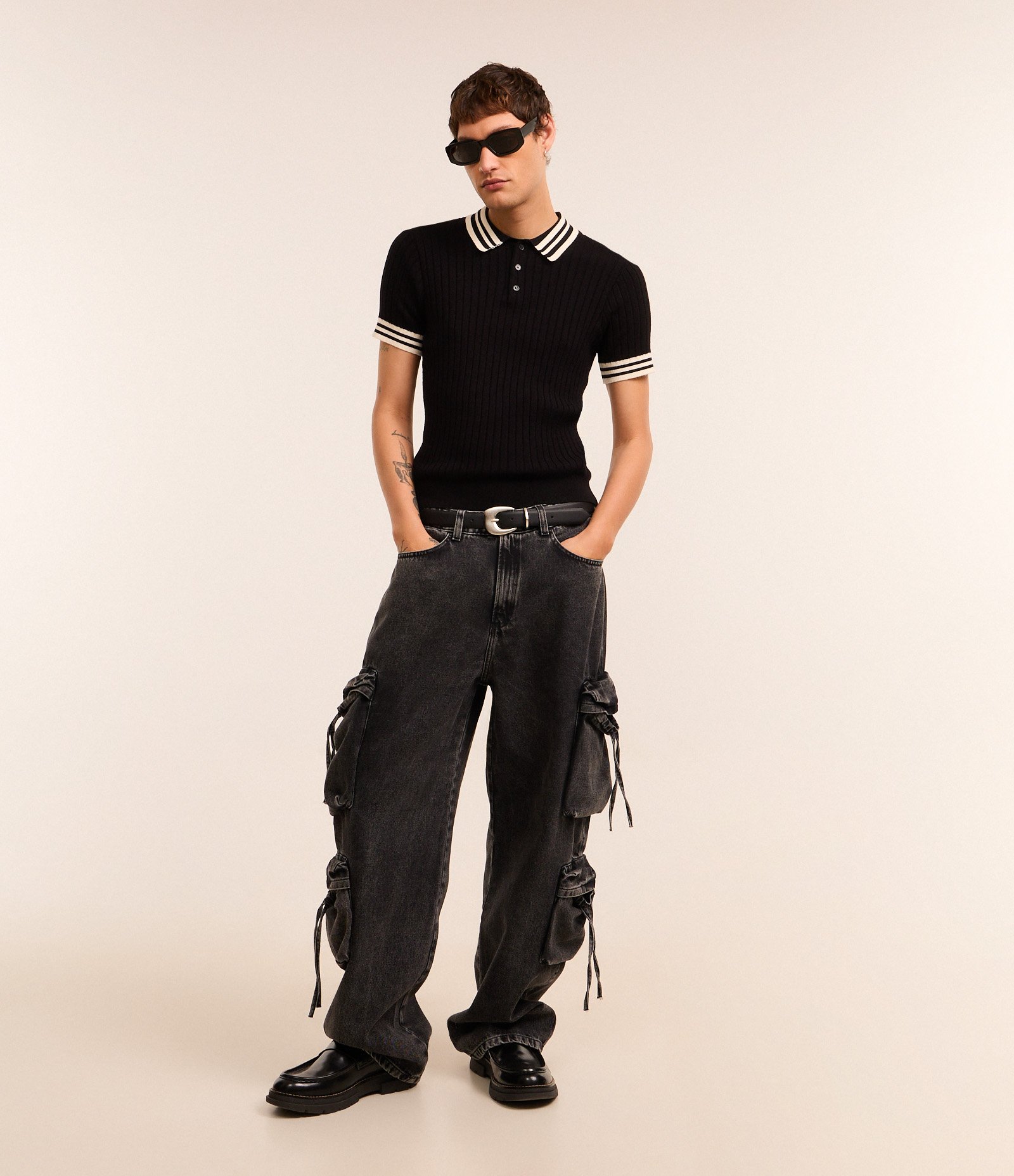 Calça Super Baggy em Jeans com Multibolsos Preto 1