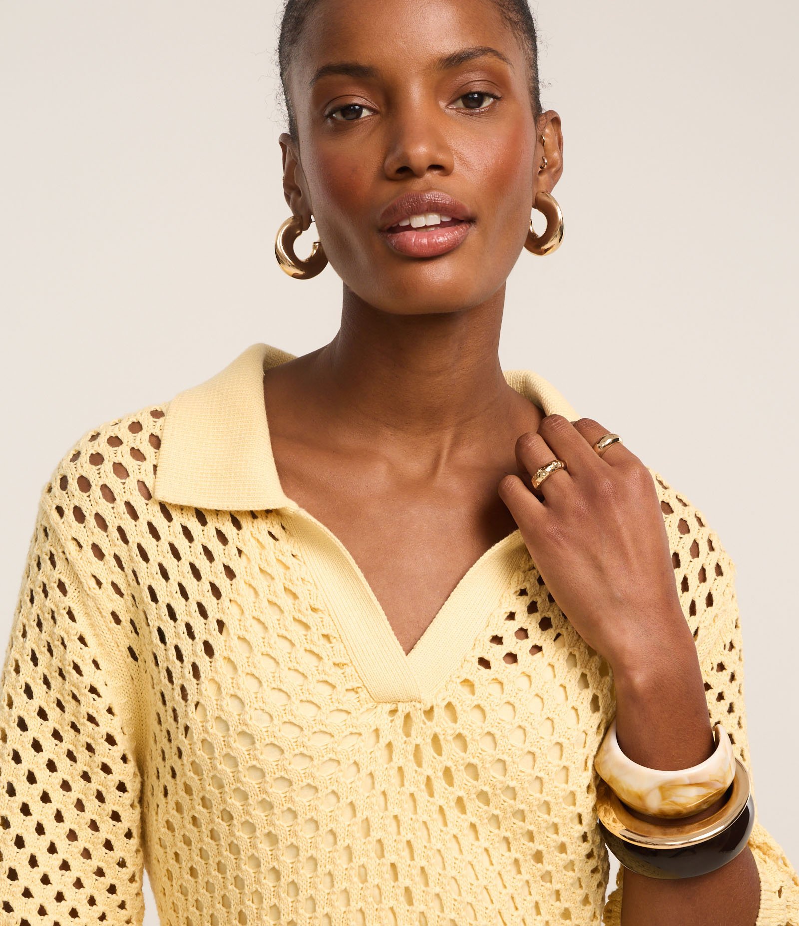 Vestido Midi com Efeito Crochê e Gola Polo Amarelo 4