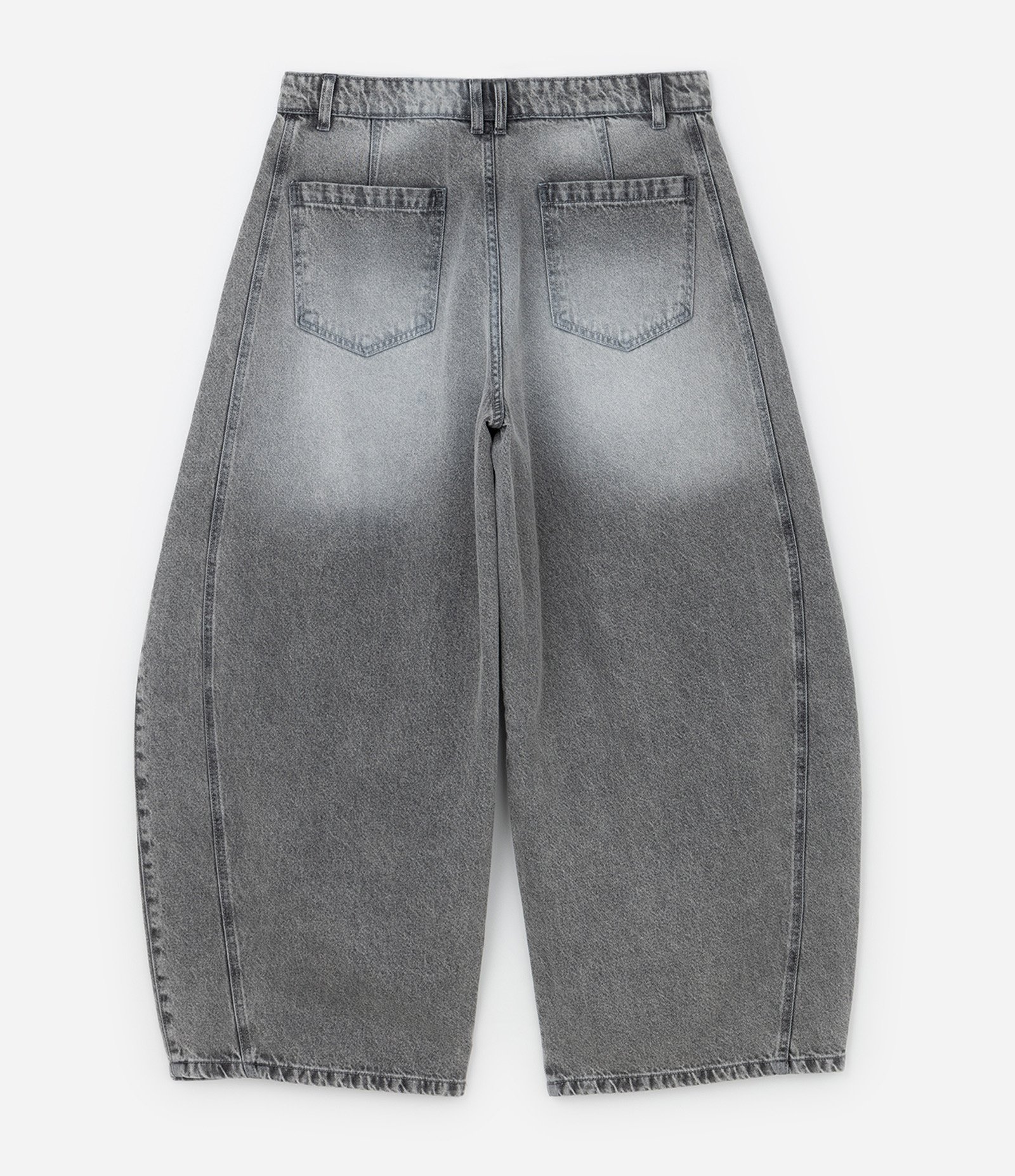 Calça Barrel em Jeans com Recortes e Pences Cinza 6