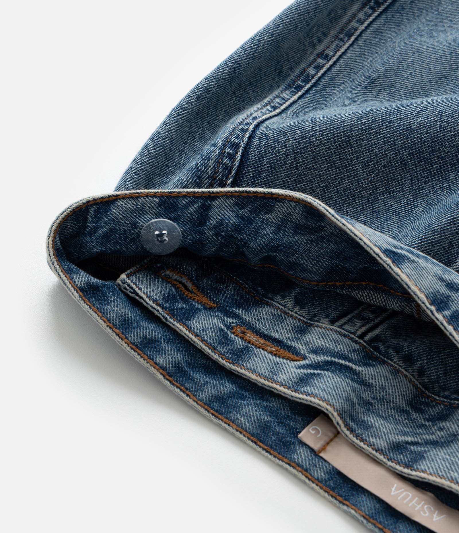 Saia Midi em Jeans com Cinto de Amarração e Bolso Cargo Curve & Plus Size Azul 8