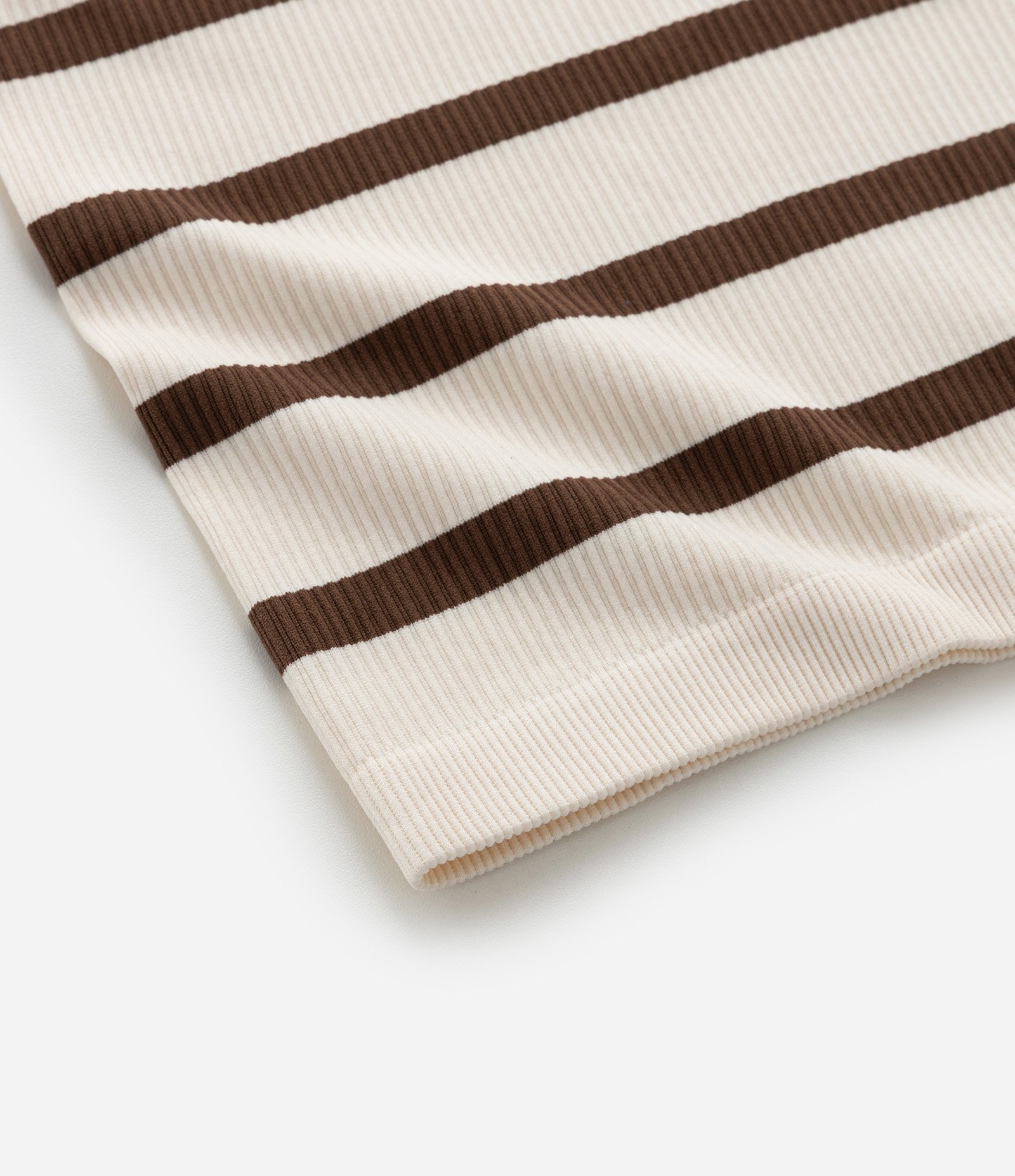 Regata Nadador Infantil com Estampa Listrada - Tam 5 a 14 Anos Marrom 5