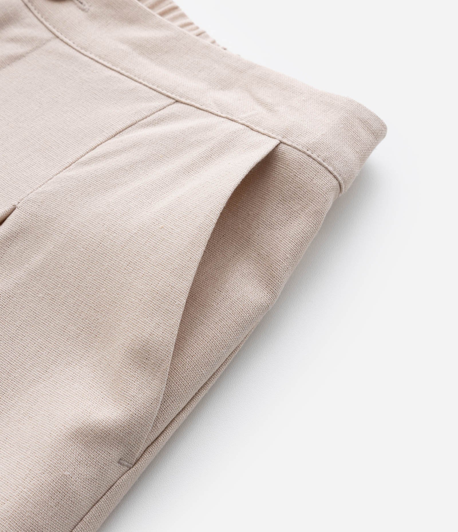 Calça Infantil em Viscolinho com Pregas - Tam 5 a 14 Anos Bege 5