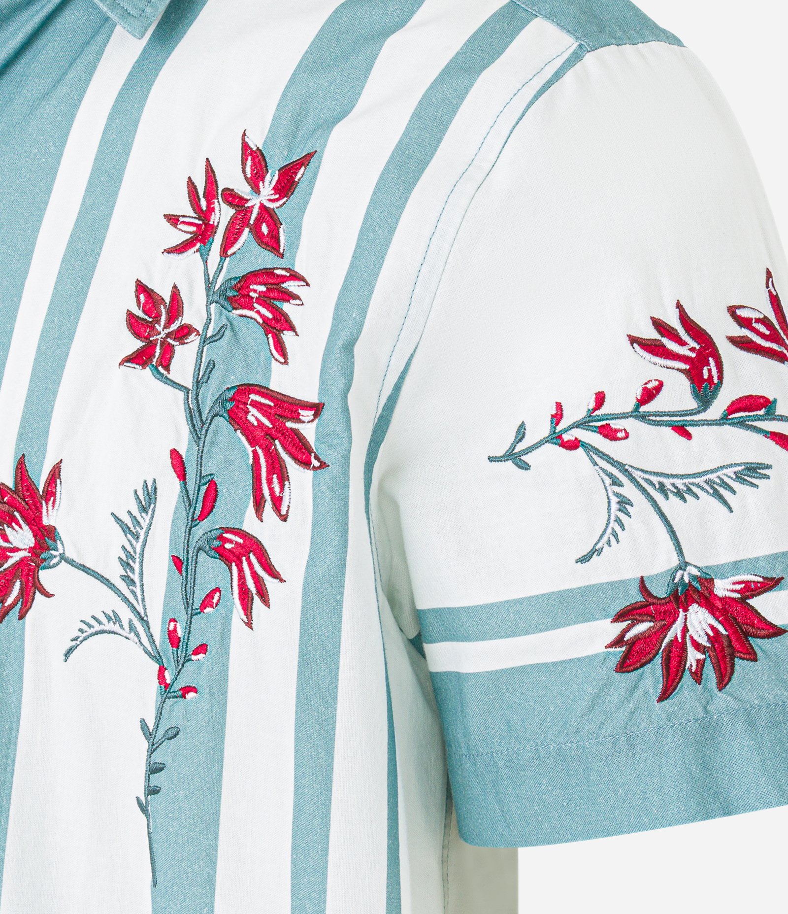 Camisa Regular em Voil com Estampa de Lenço e Bordado Floral Azul 7