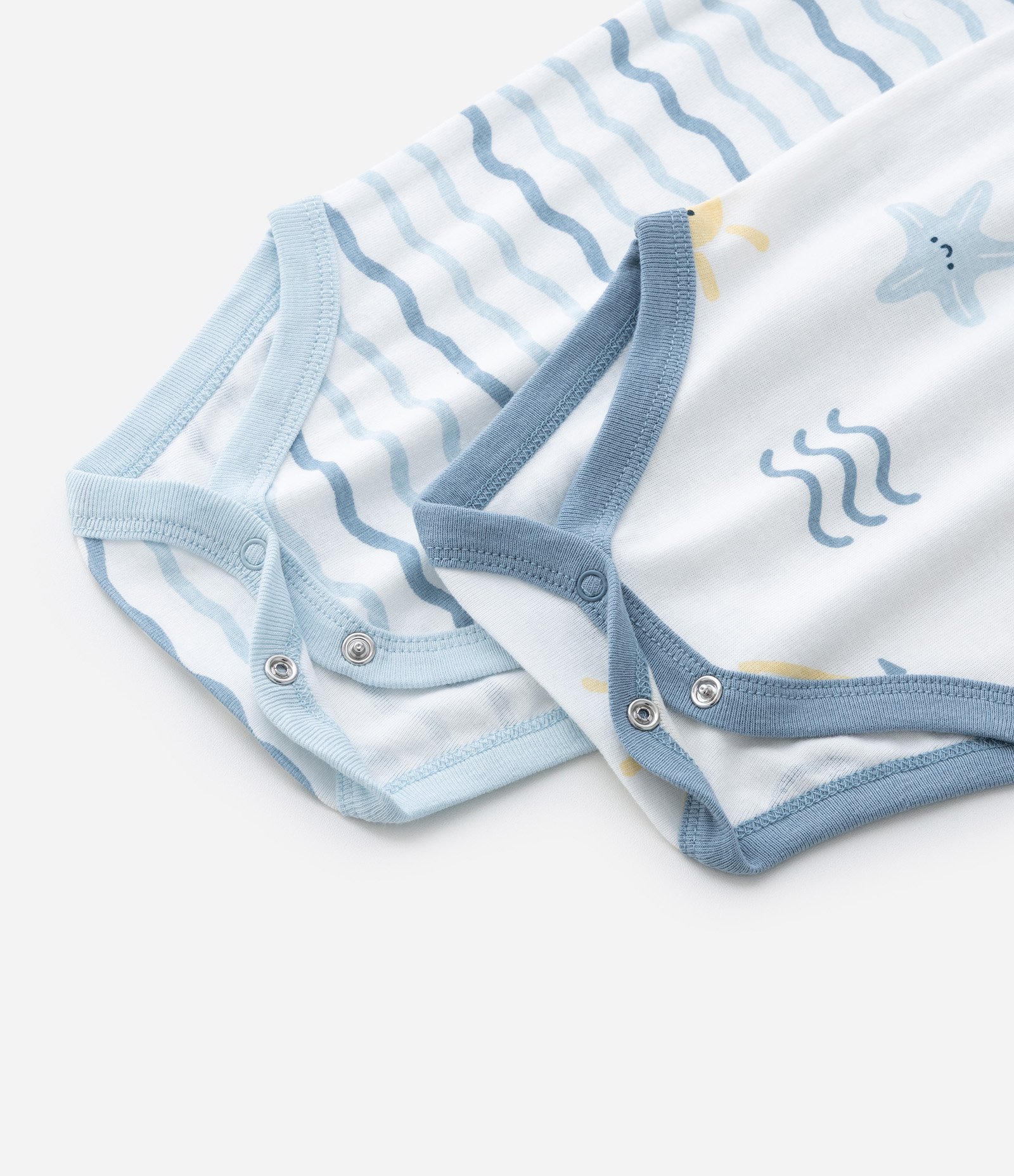 Kit 02 Bodies Infantis em Ribana com Estampa - Tam 0 a 18 meses Branco/Azul 7