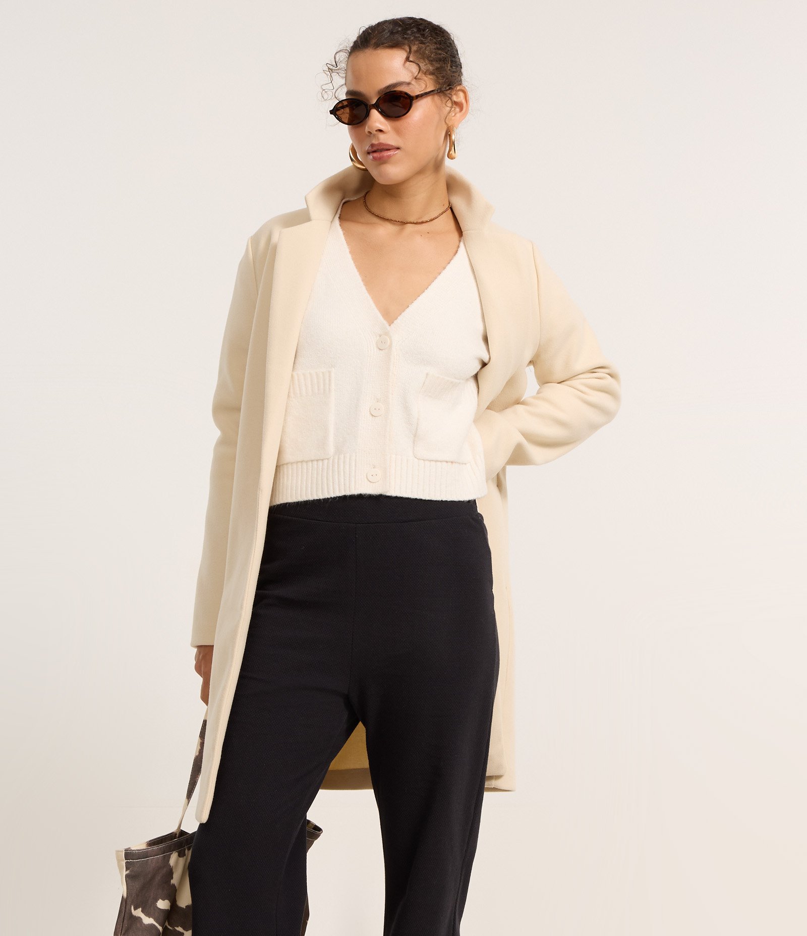 Calça Flare em Algodão com Elástico no Cós Preto 2