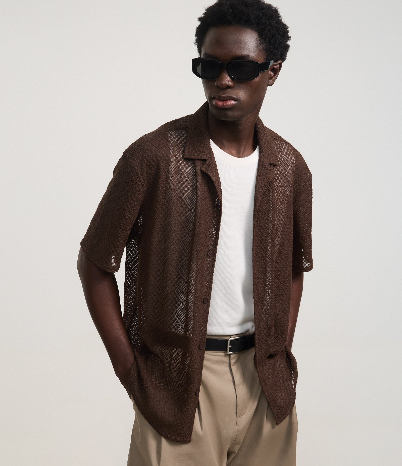 Camisa Boxy de Tule Bordado Marrom 1