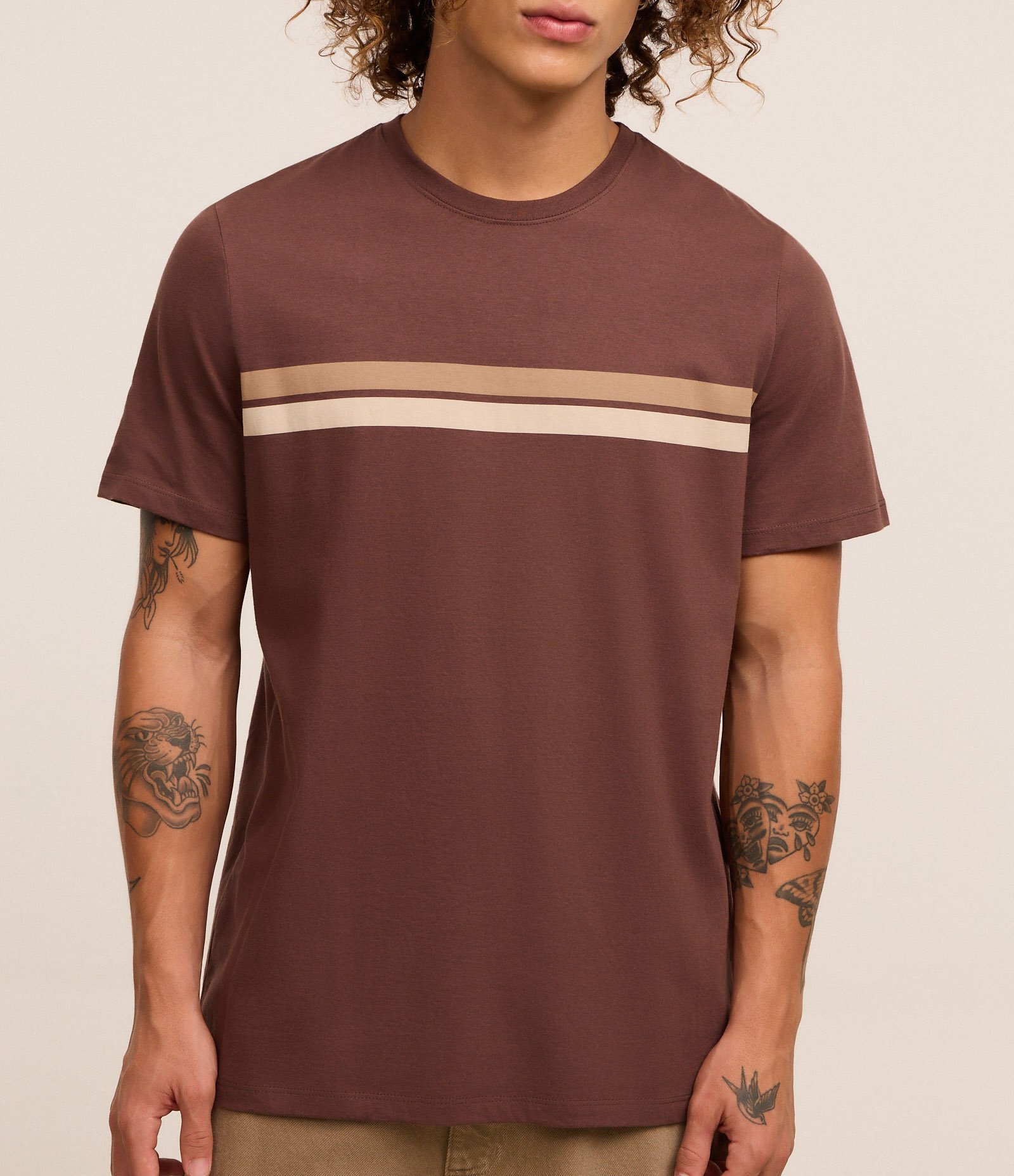 Camiseta Regular em Algodão com Listras 3