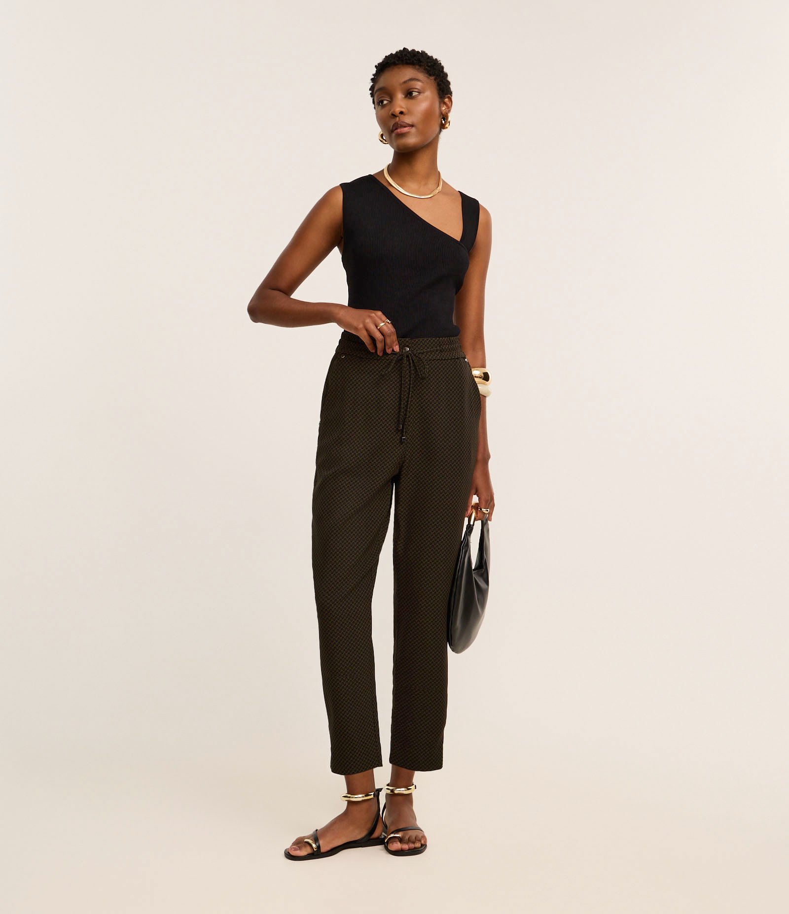 Calça Fluida Cintura Alta em Crepe com Estampa Linhas Curvas Verde Escuro 1