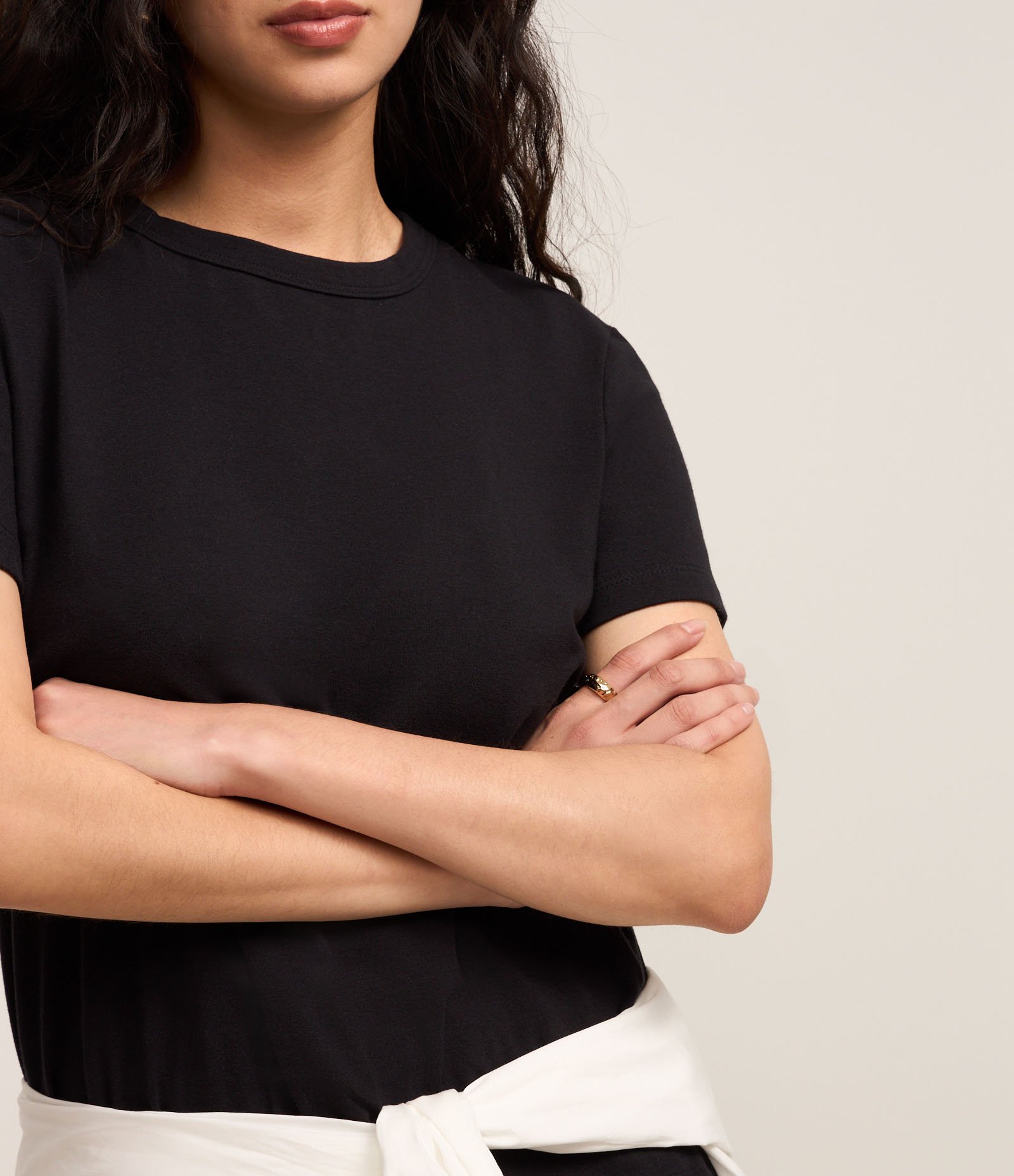 Blusa em Algodão com Gola Redonda e Manga Curta Preto 3