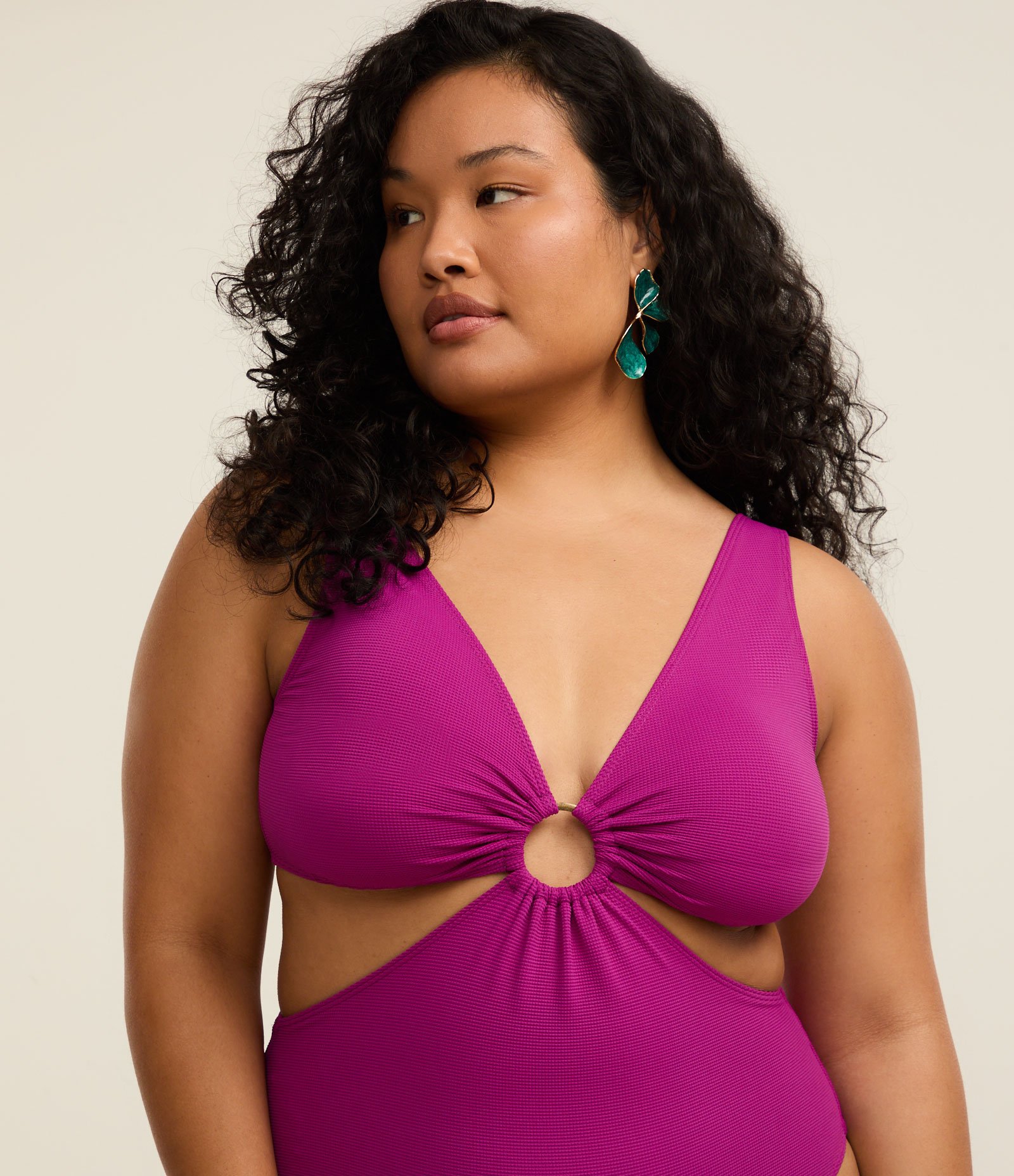 Maiô em Microfibra Texturizado com Argola Curve & Plus Size Roxo 2